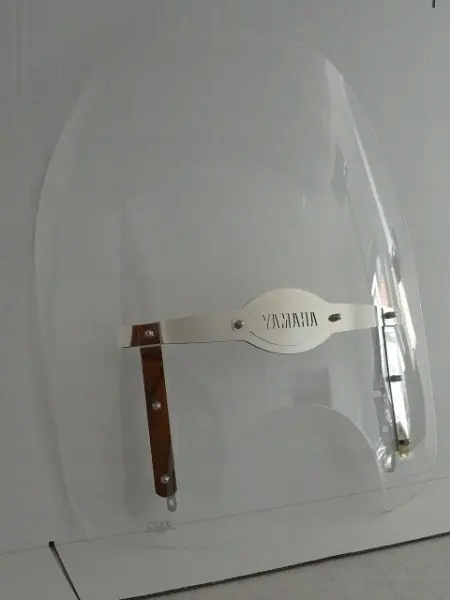 Sklo spoiler na motorku Yamaha XV Wild Star