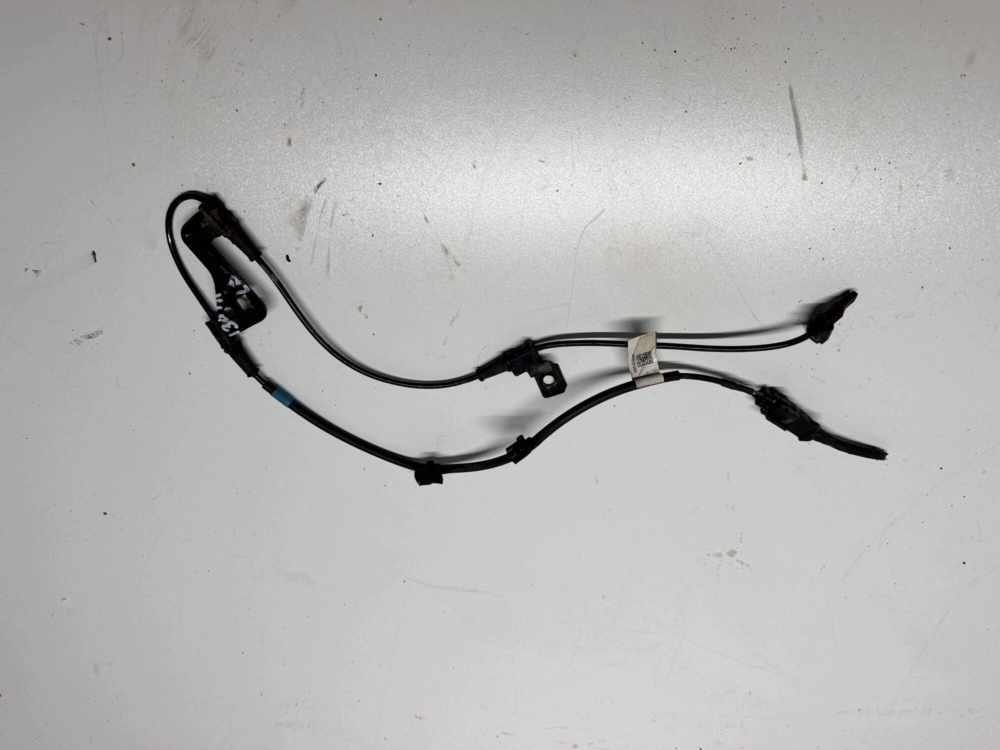 sensor ABS left front HYUNDAI I30 III 2017- 59810-G4300