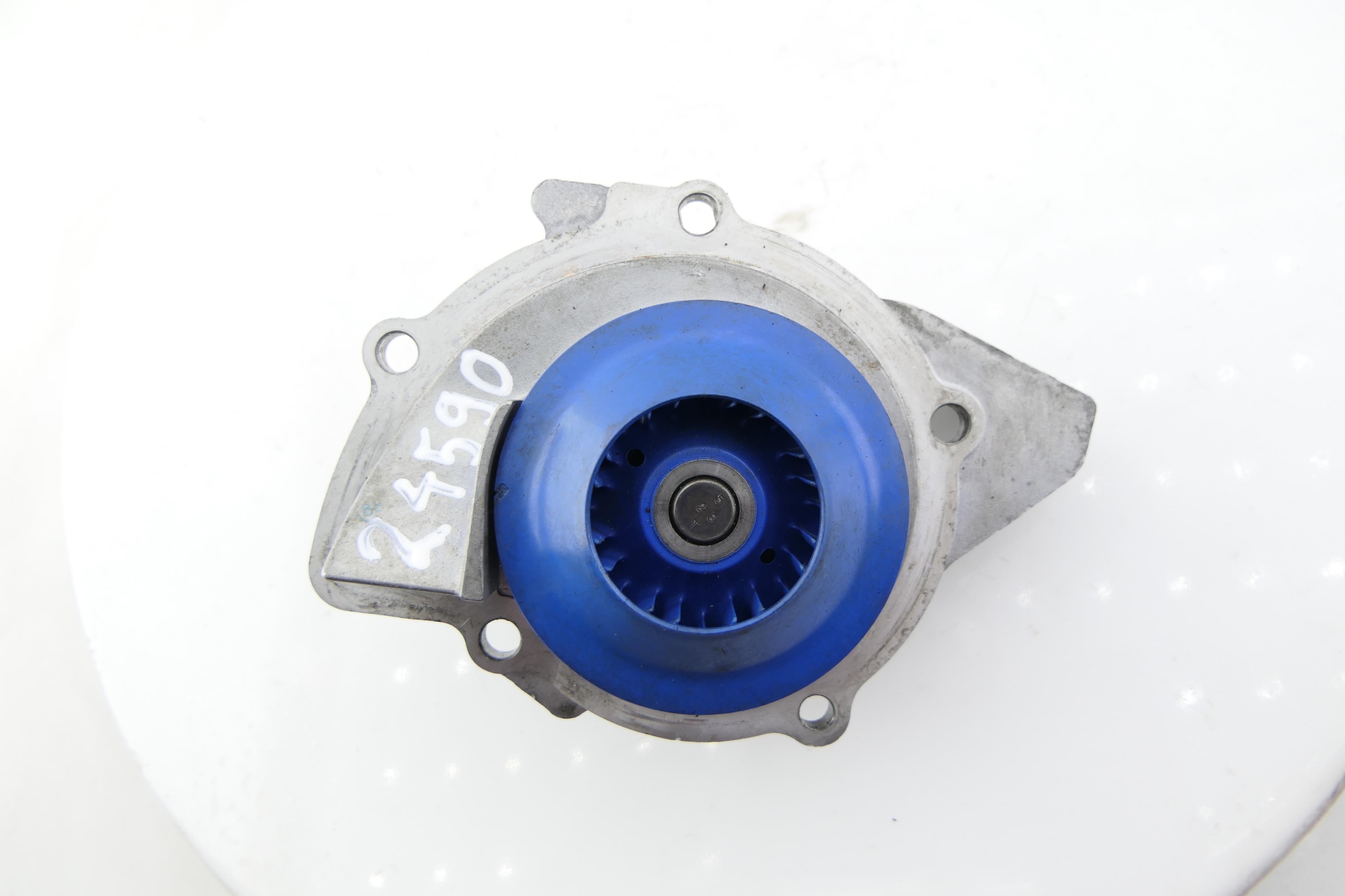 water pump FORD C-MAX II FOCUS III 2.0 TDCI