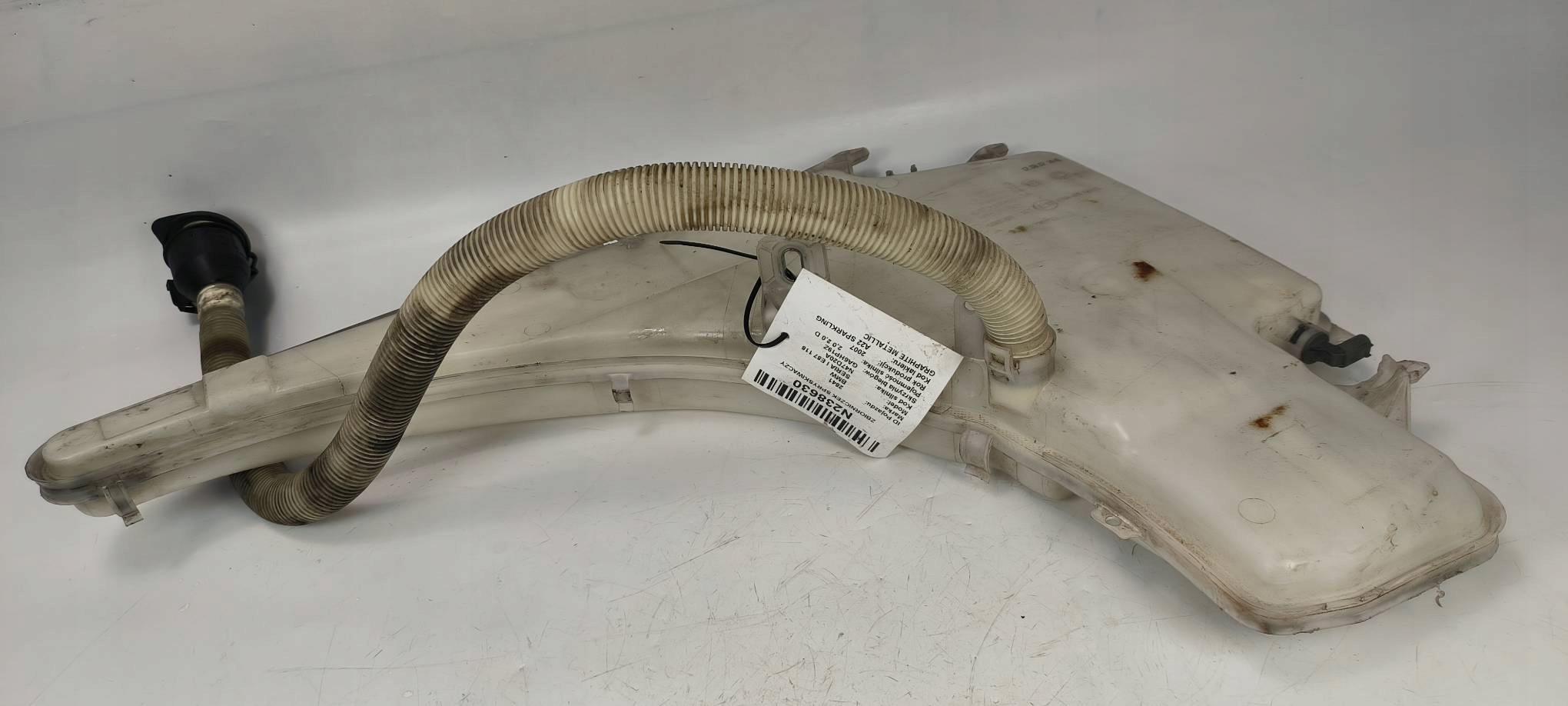 washer fluid tank 706899616 BMW SERIA and E87 118