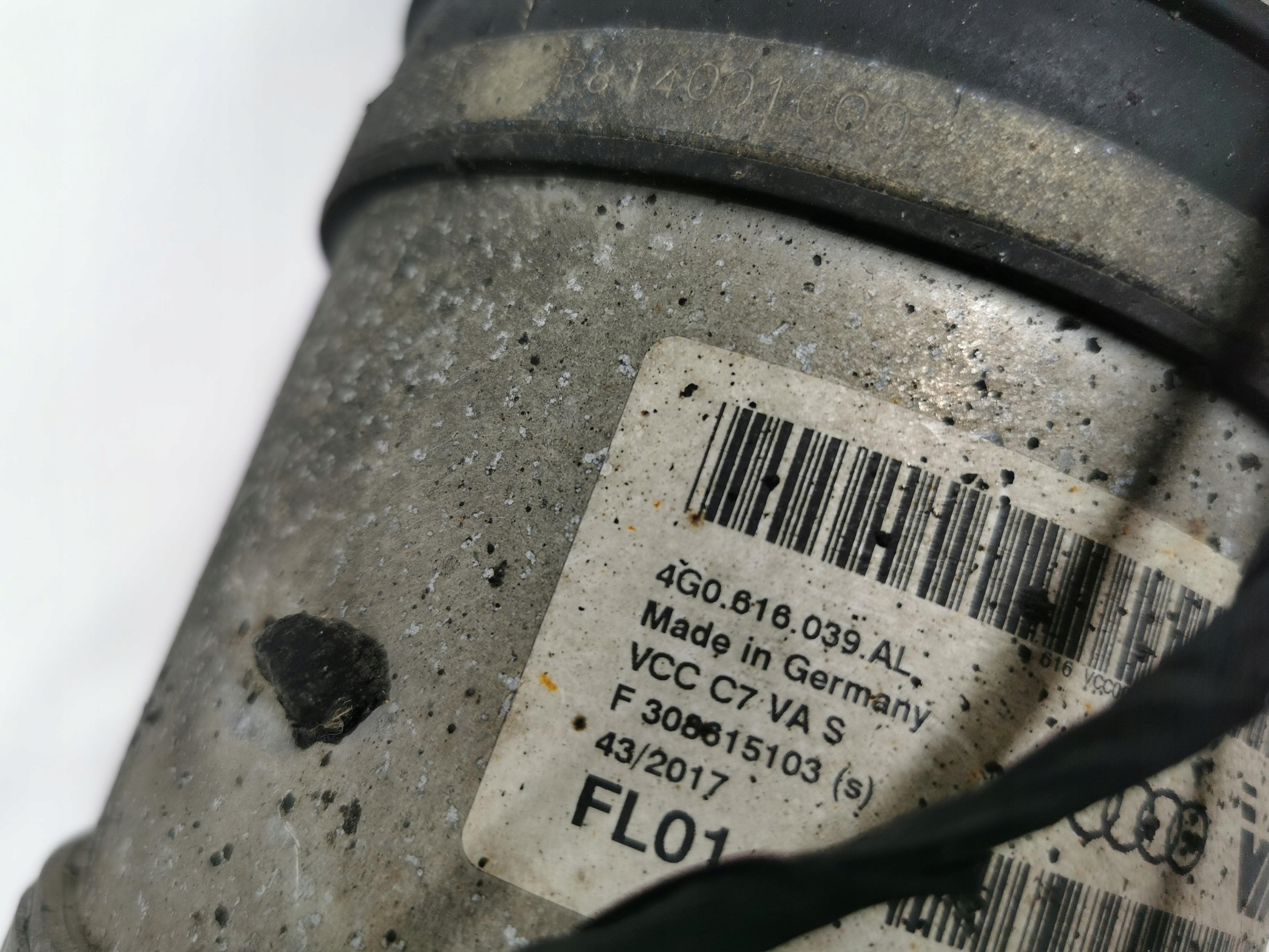 shock absorber left front AUDI A7 C7 S7 4G LIFT 2018 4G0616039AL