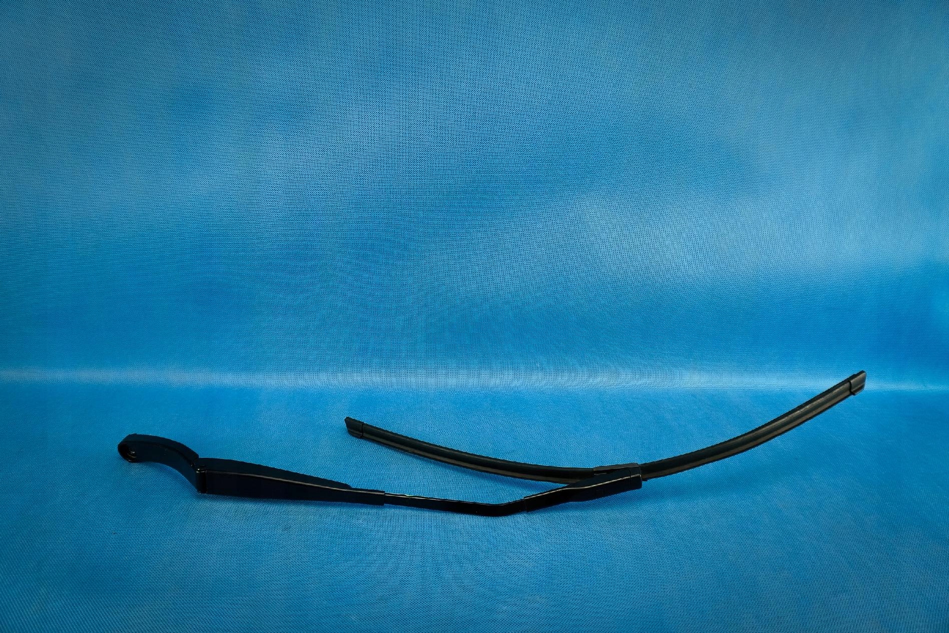 wiper arm pioro Audi A3 S3 8V Cabrio 8V1955407A