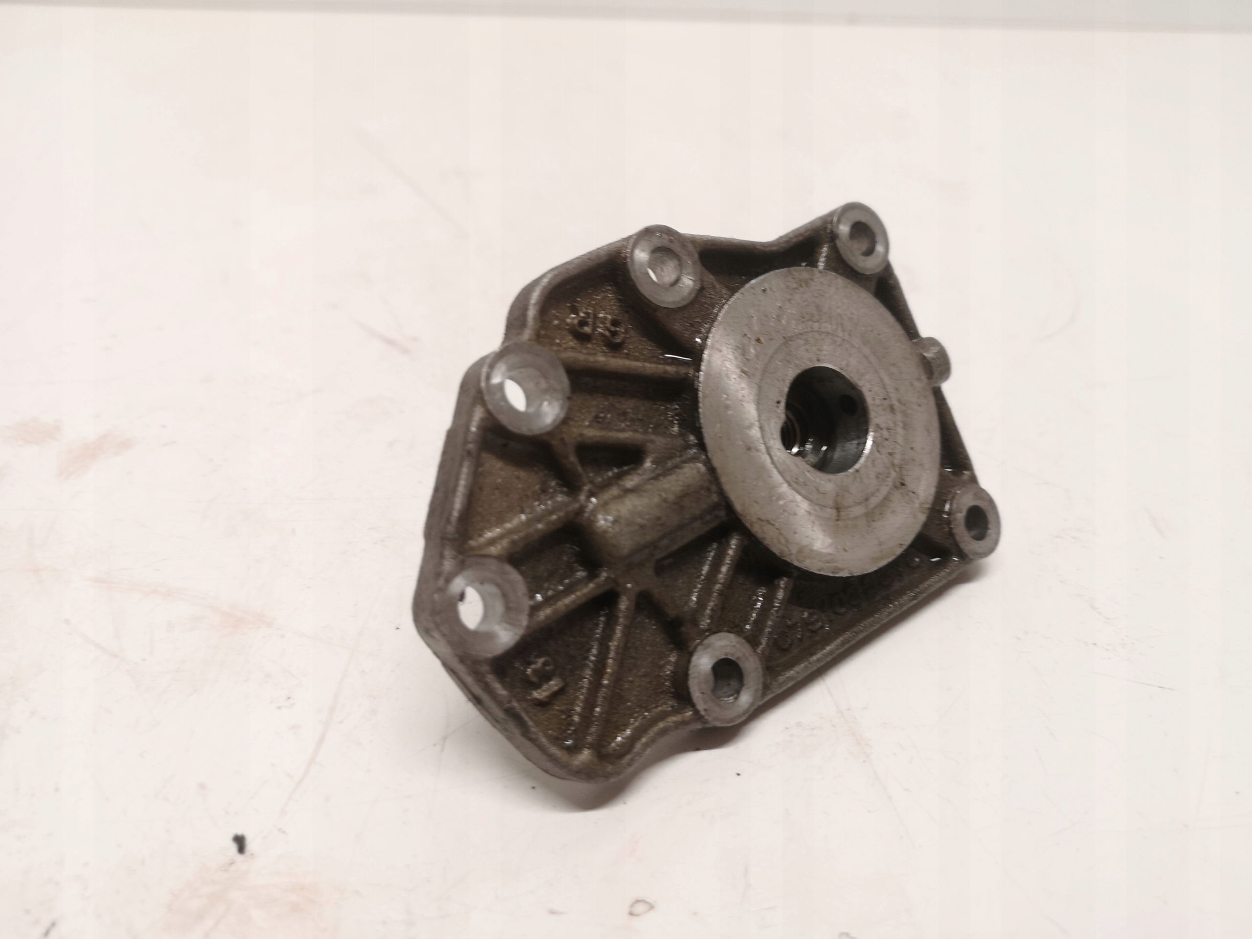 AUDI S4 RS4 B7 4.2 WSPORNIK MOCOWANIE 079103337C