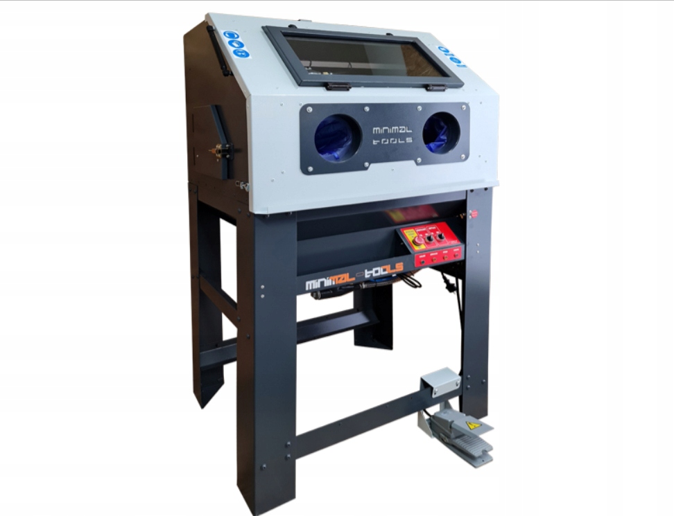 POLSKA PIASKARKA KABINOWA 900L INŻEKTOROWA PK900E Z ODPYLACZEM EAN (GTIN) 5905054600631