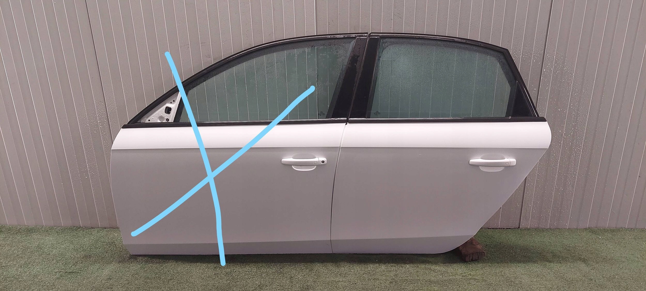 Tür links heck AUDI A4 B8 Sedan LAK: LY9C