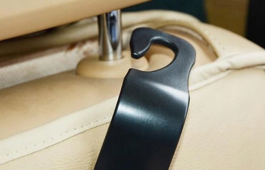 Wieszak haczyk na ZAGŁÓWEK do auta UNIWERSALNY. Producent inny