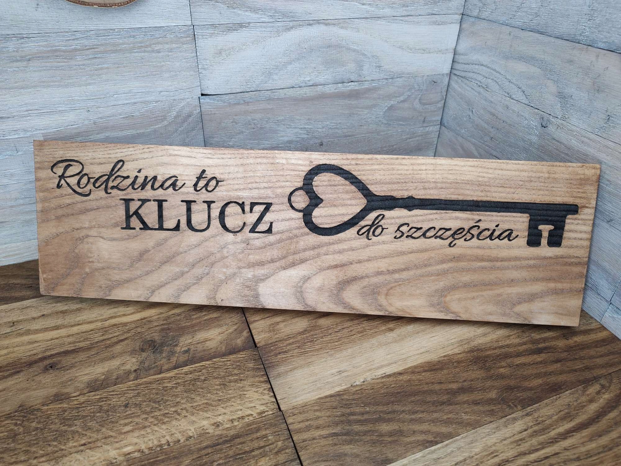 Magnetická deska magnet věšák na klíče +gravírování