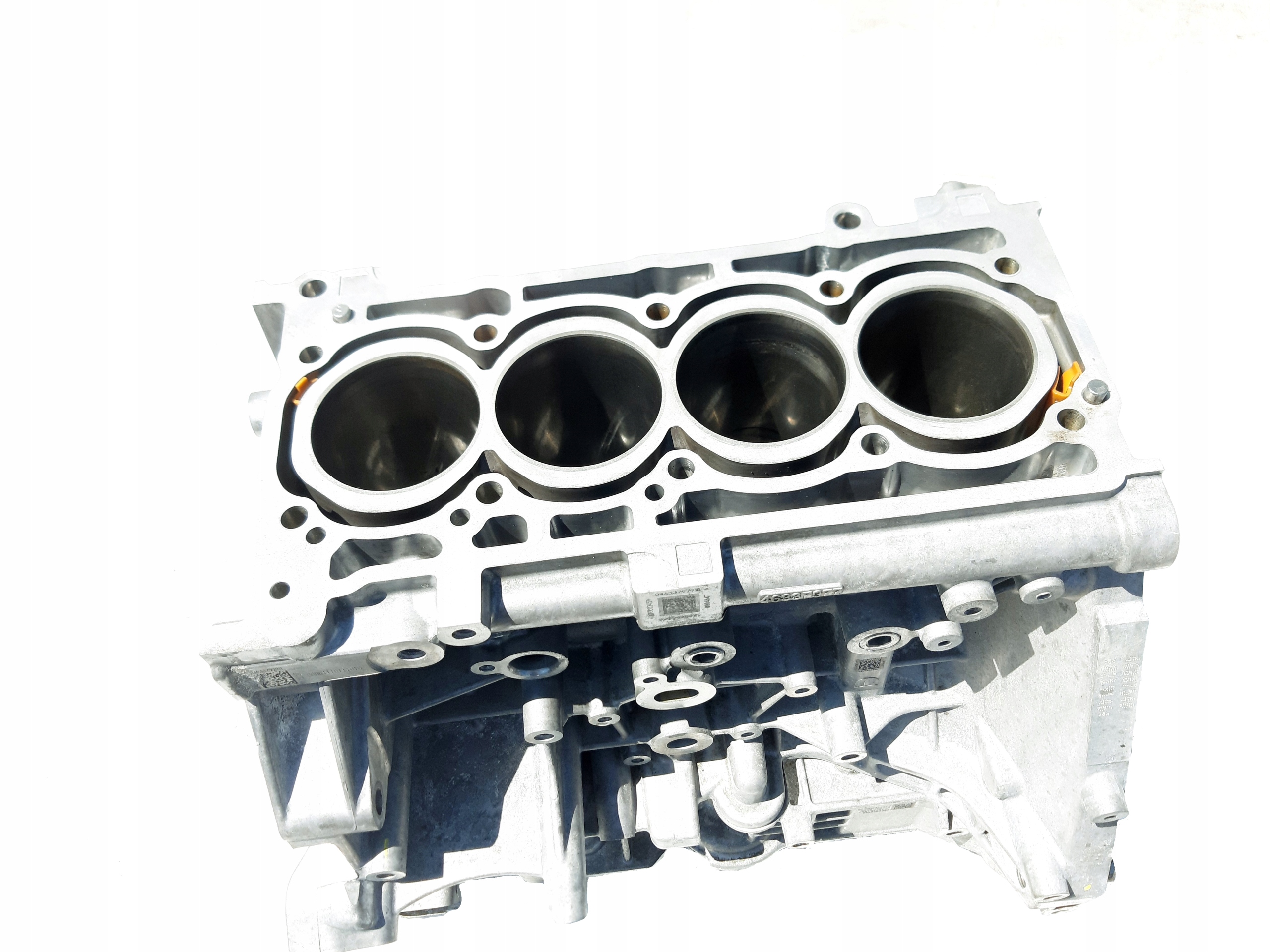 BLOK SILNIKA JEEP COMPASS 2020R 1.3 16V HYBRID 46337540 Producent części Jeep OE