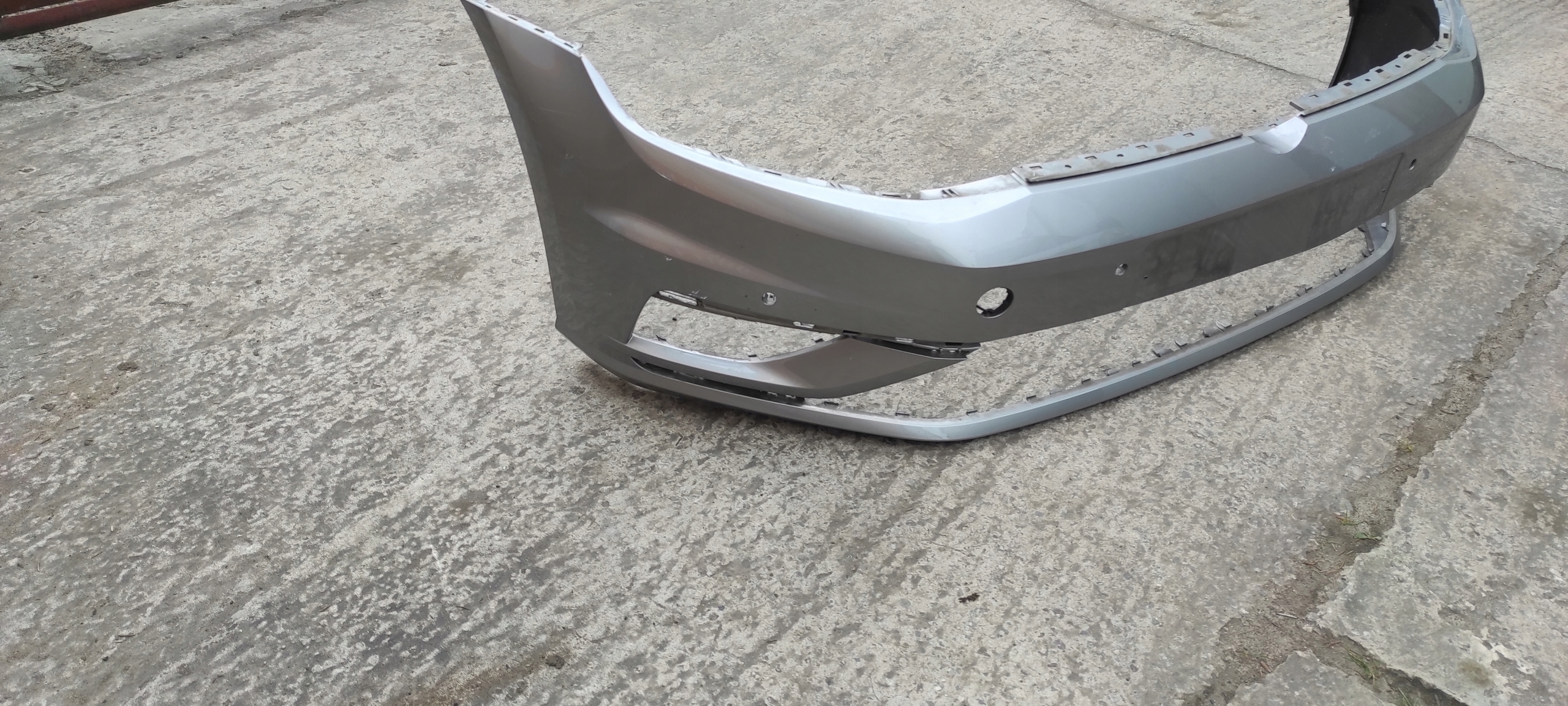 bumper front front Volkswagen passat b8 lift 5G0807221E