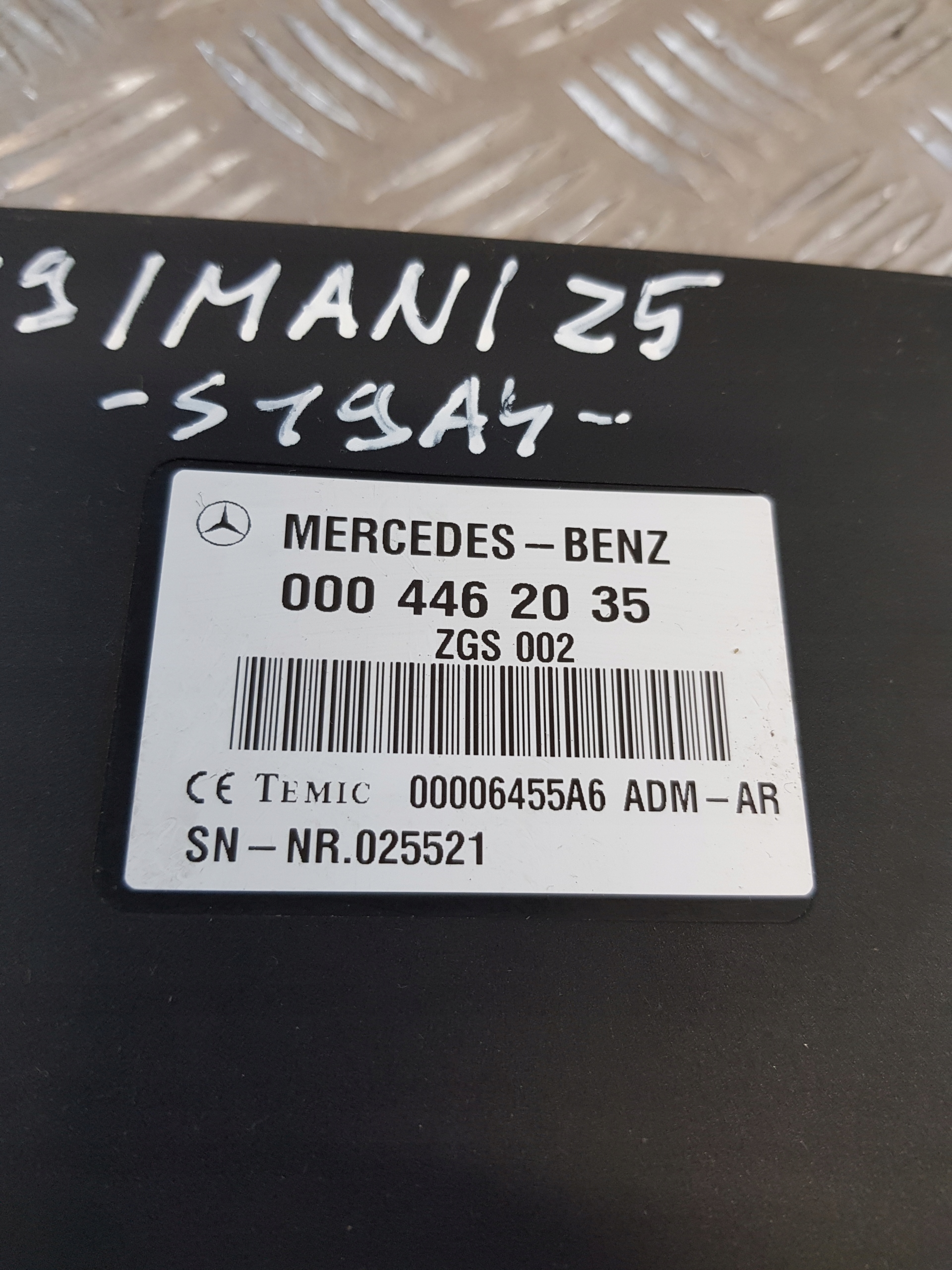 control unit MERCEDES 0004462035