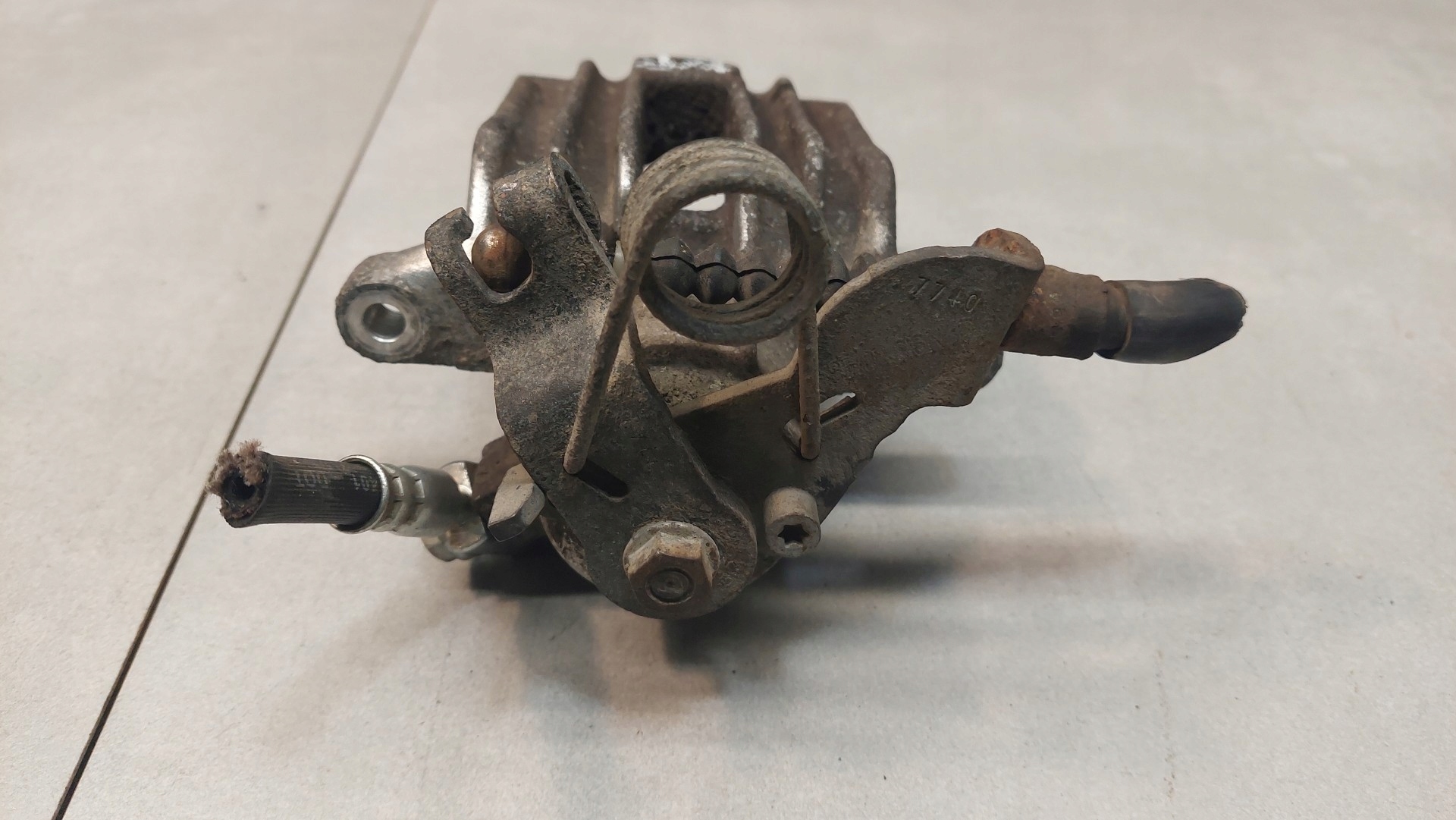caliper brake right rear part AUDI A4 B6 1.9 TDI
