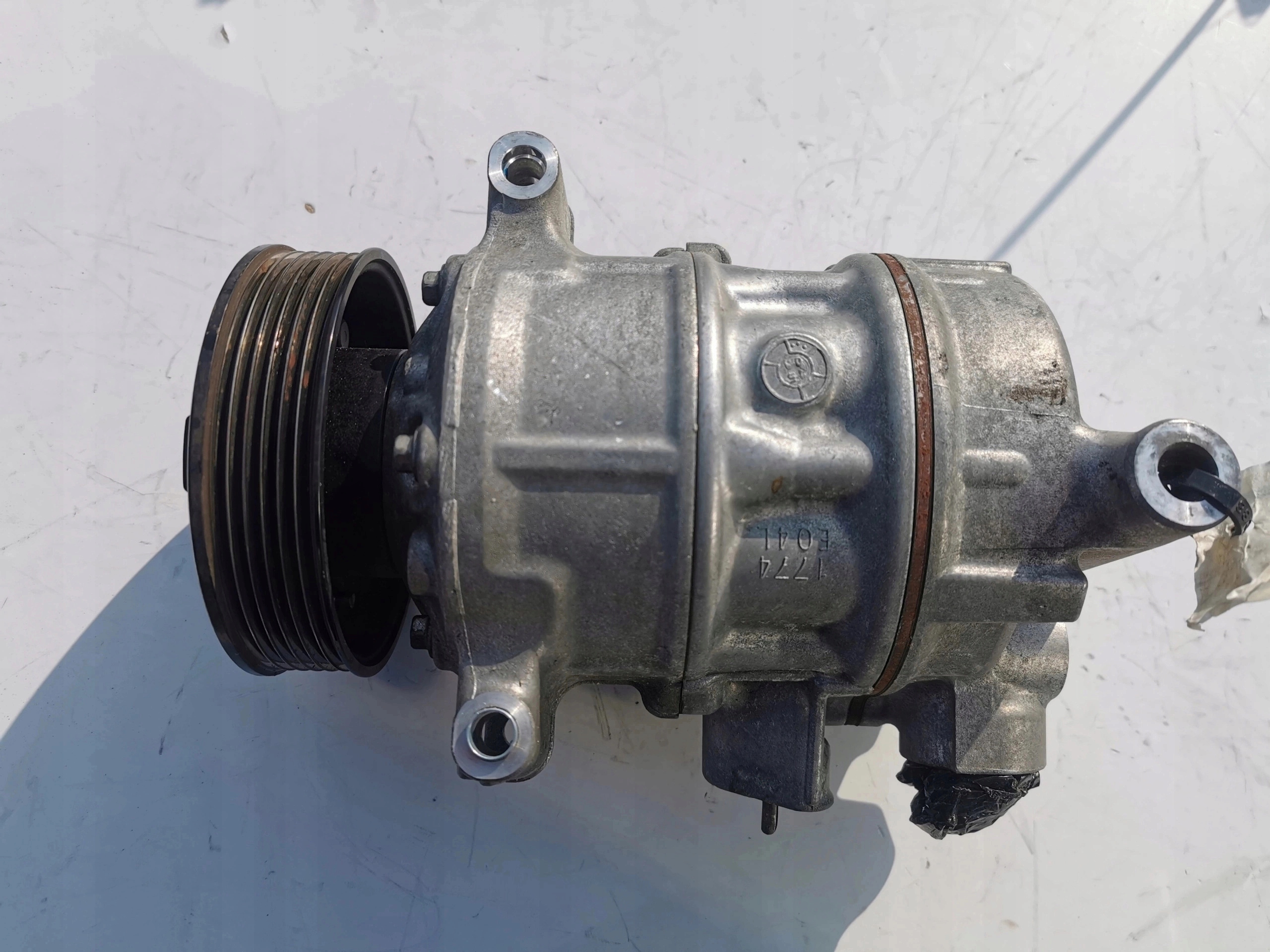 VW GOLF 1.6TDI 5Q0820803G CXXB compressor; KLIMATYZA