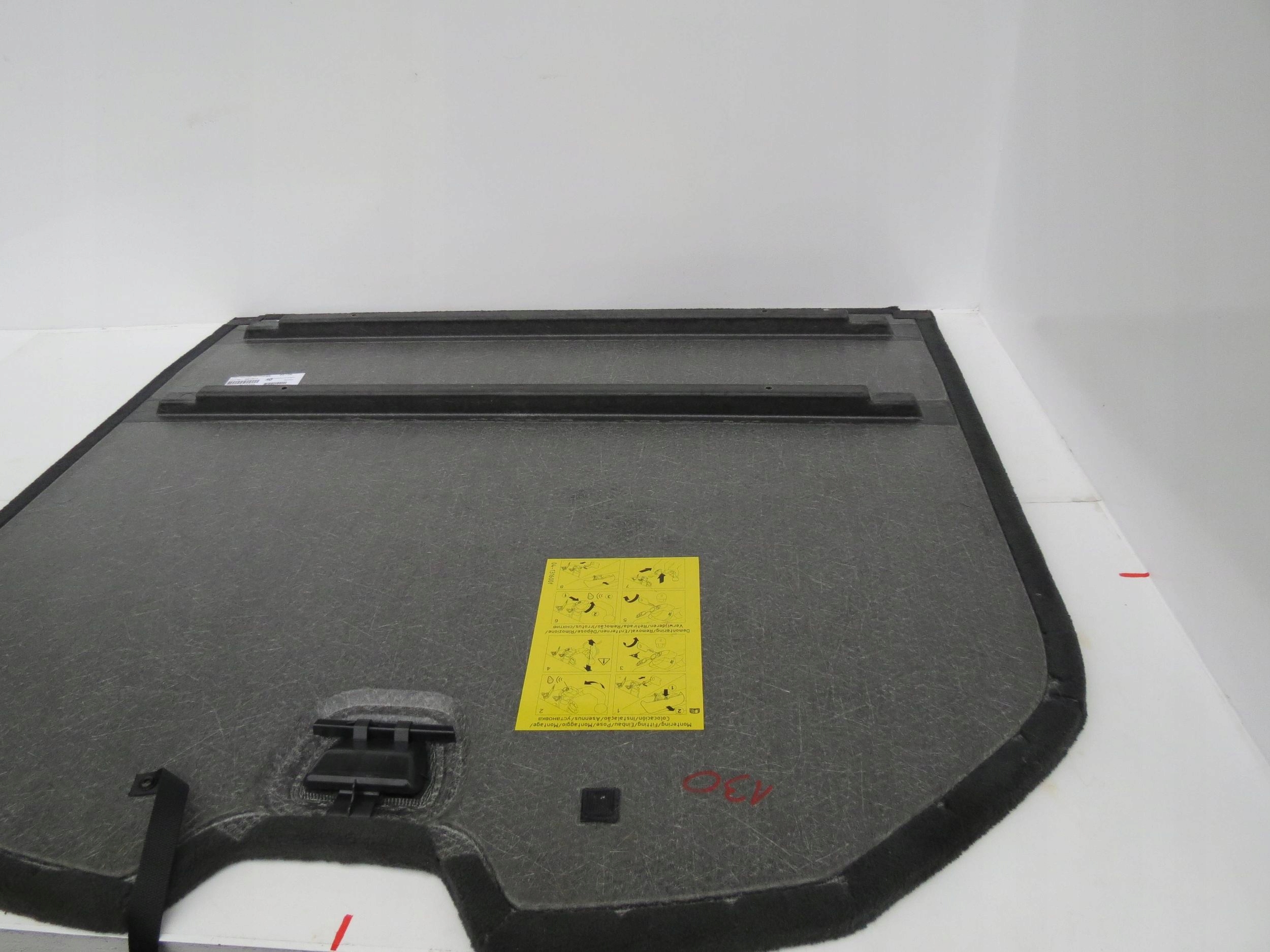 mats/boot mat VOLVO V60 and S60 II 39813514 (2013-2018)R.