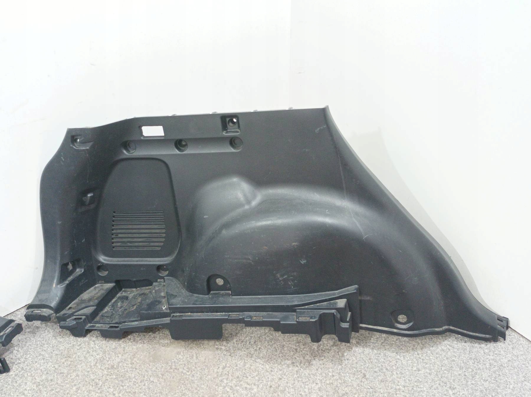 boot upholstery left right rear part KPL Toyota RAV4 IV (2012- )