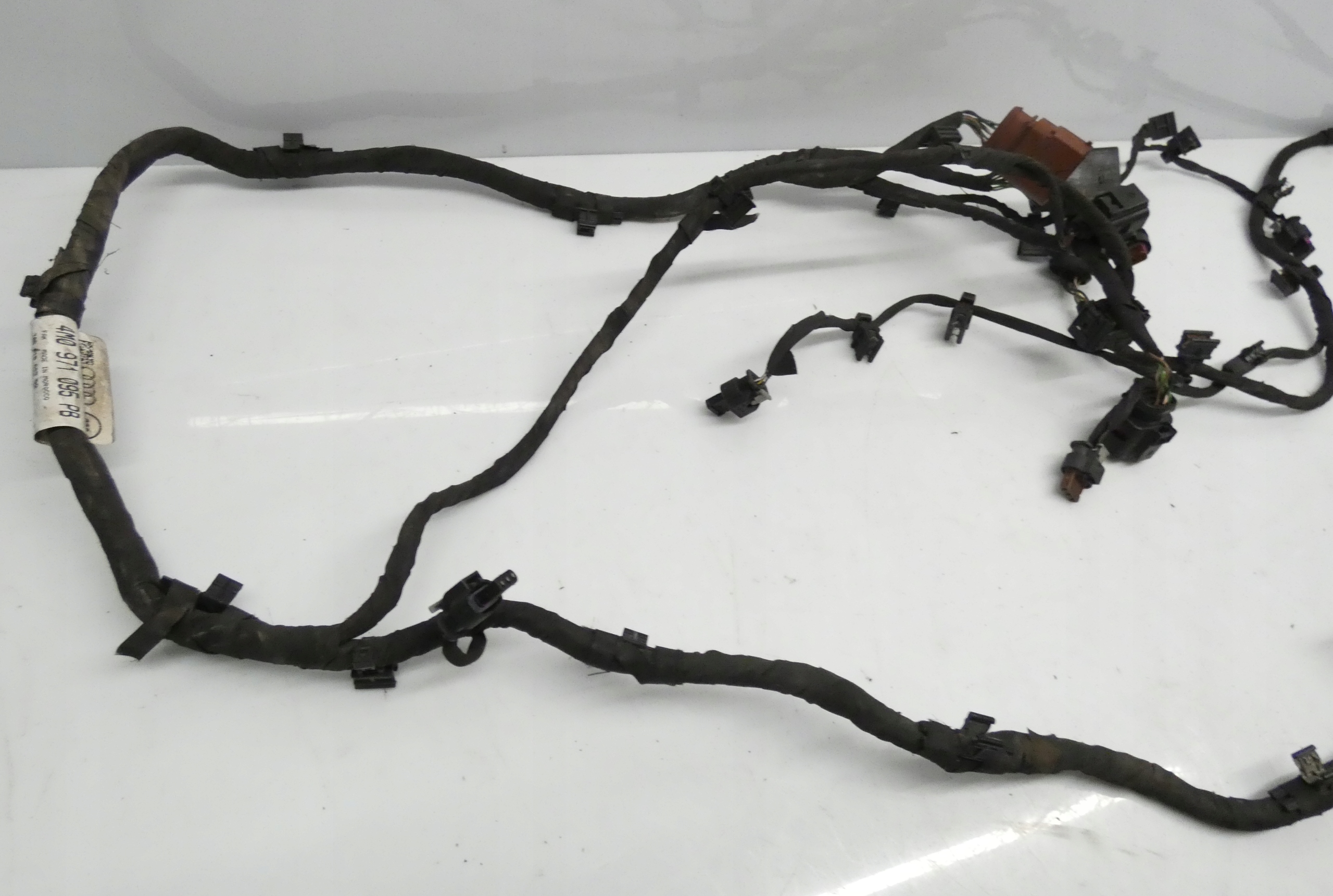 AUDI Q7 4M0971095PB 2015- below 6 PDC wiring bundle front
