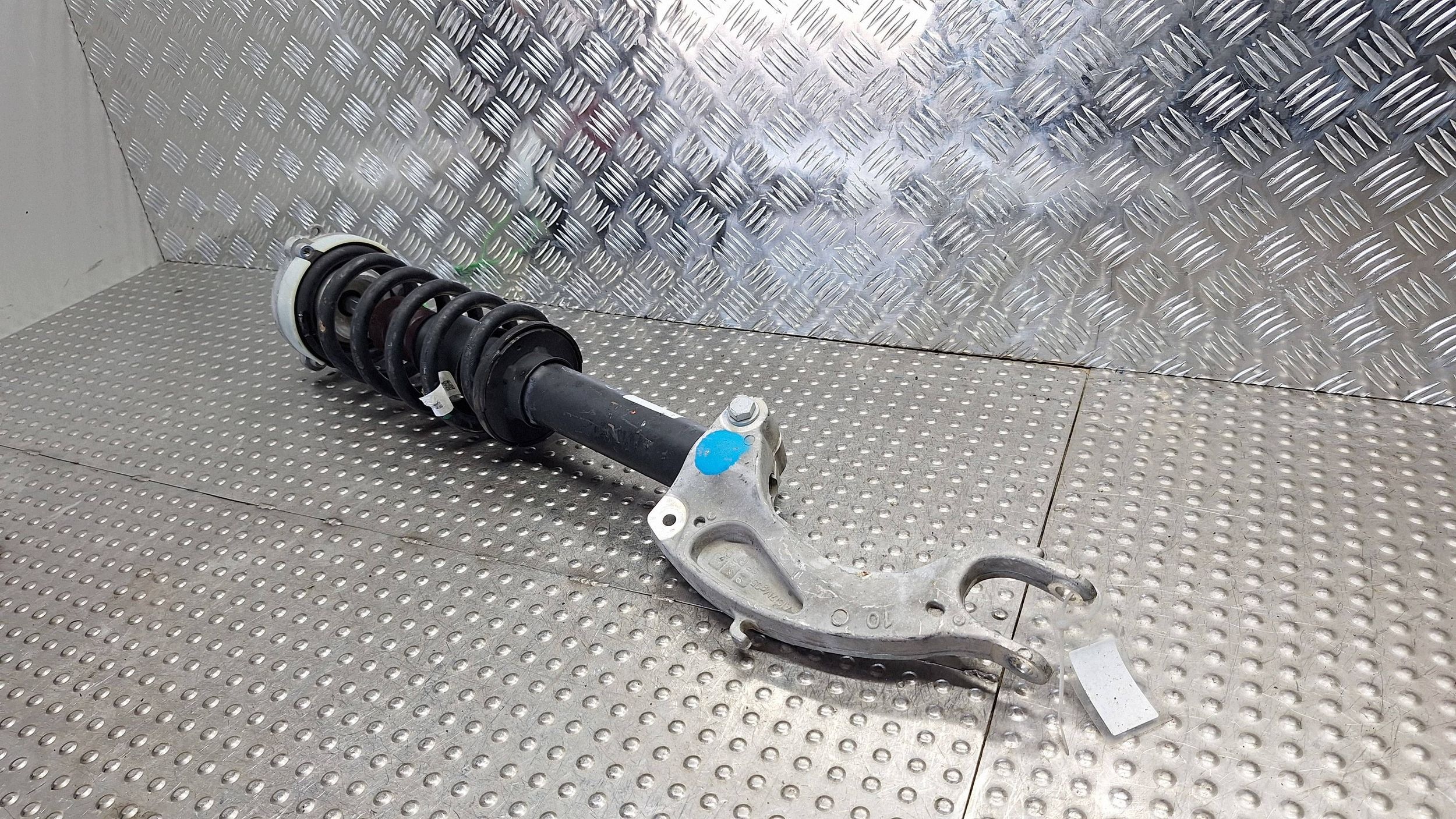 shock absorber left front 80A413031AH 4M0413037N AUDI Q5 80A 2.0D