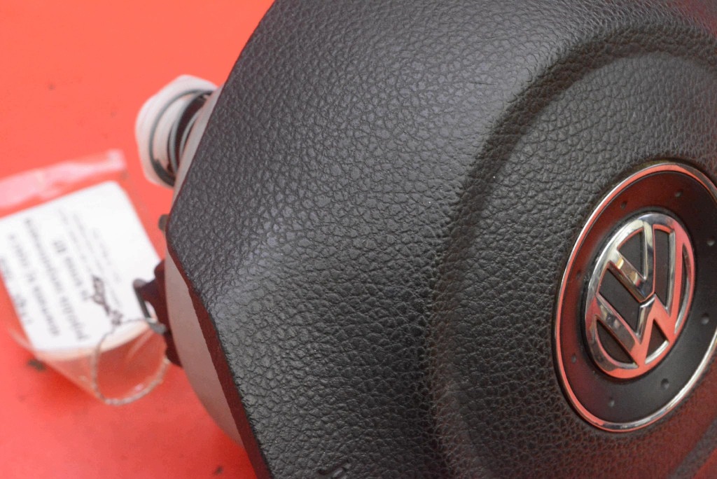 airbag driver´s 5K0880201D VW GOLF 6 VI 08-15