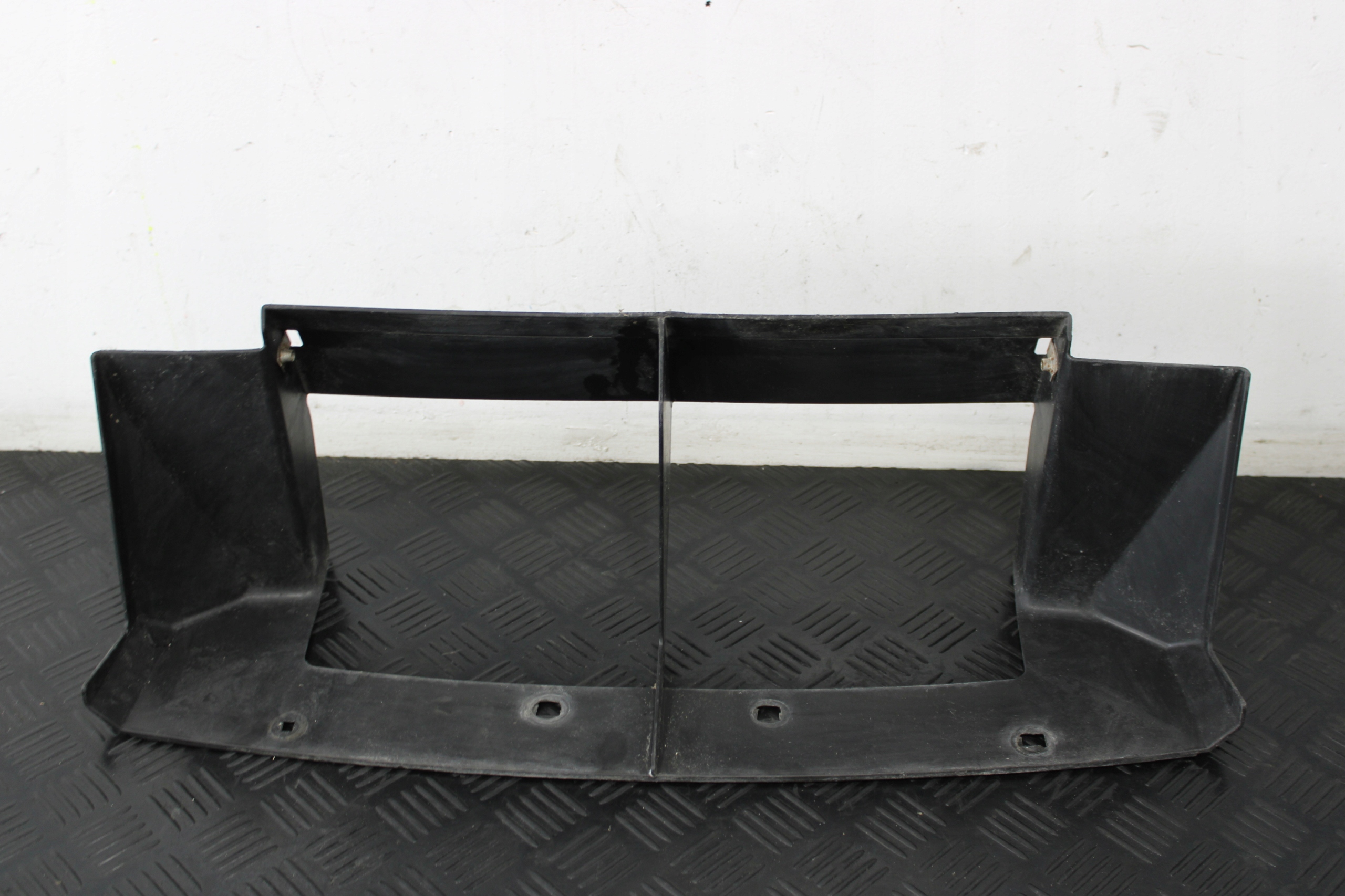 Blende Abdeckung luftansaugkanal OPEL GT 15937524