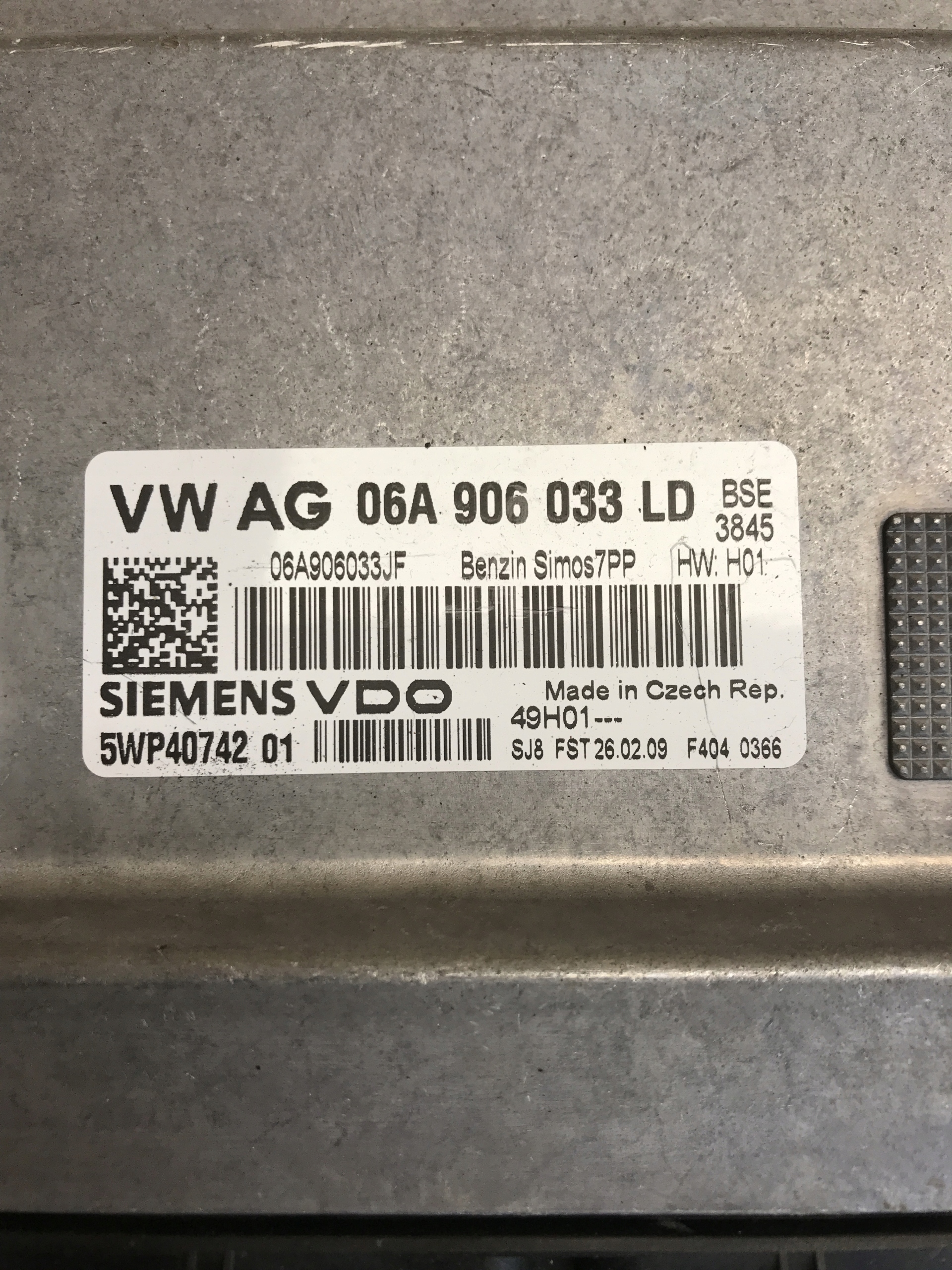 Computer Bedienteil DES MOTORS VW GOLF VI 06A906033LD