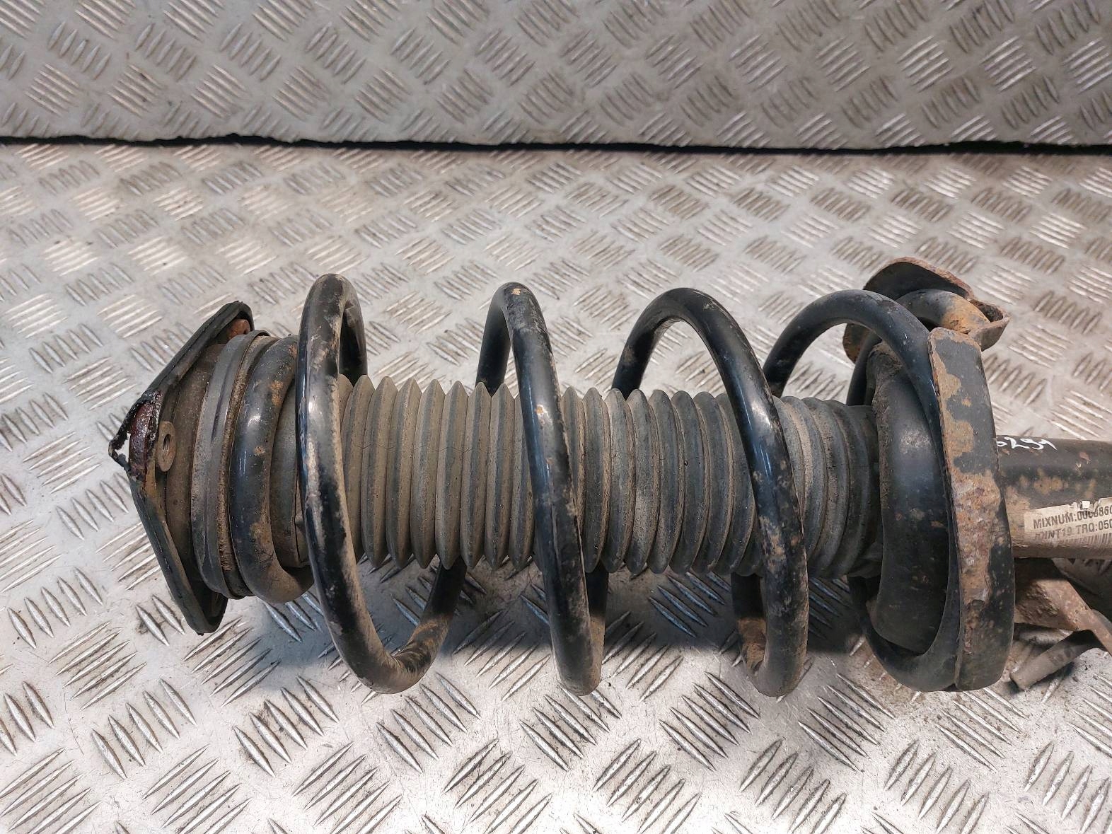 shock absorber spring swing right front VOLVO S40 II 1.6 HDI