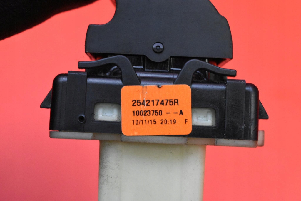 switch lifting windows right front 254217475R DACIA DUSTER 1 and 13-17