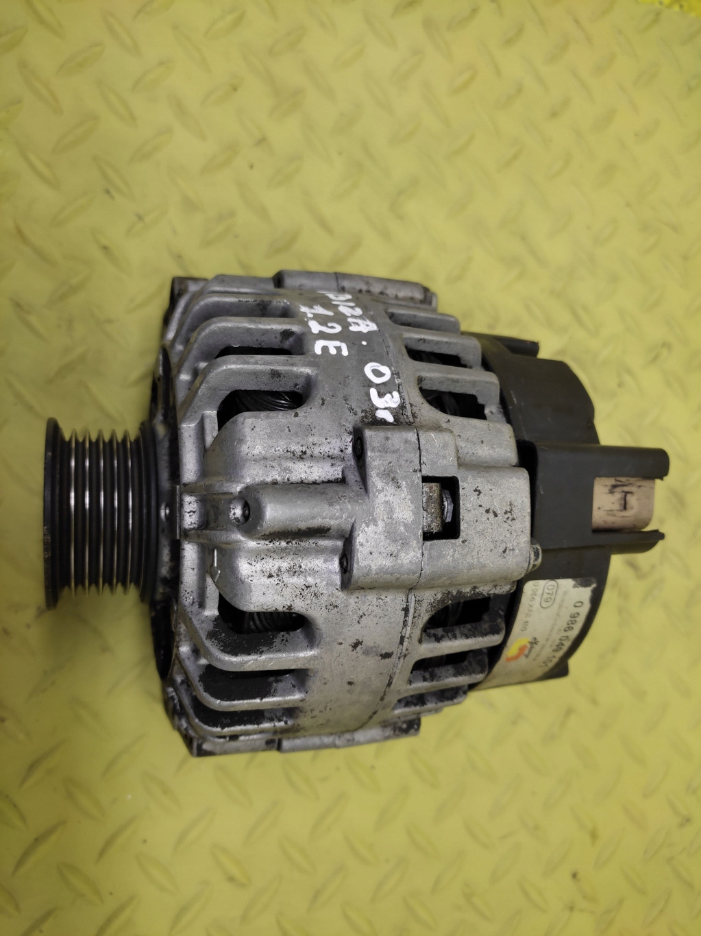 SEAT IBIZA III 1.2 ALTERNATOR 0986049101