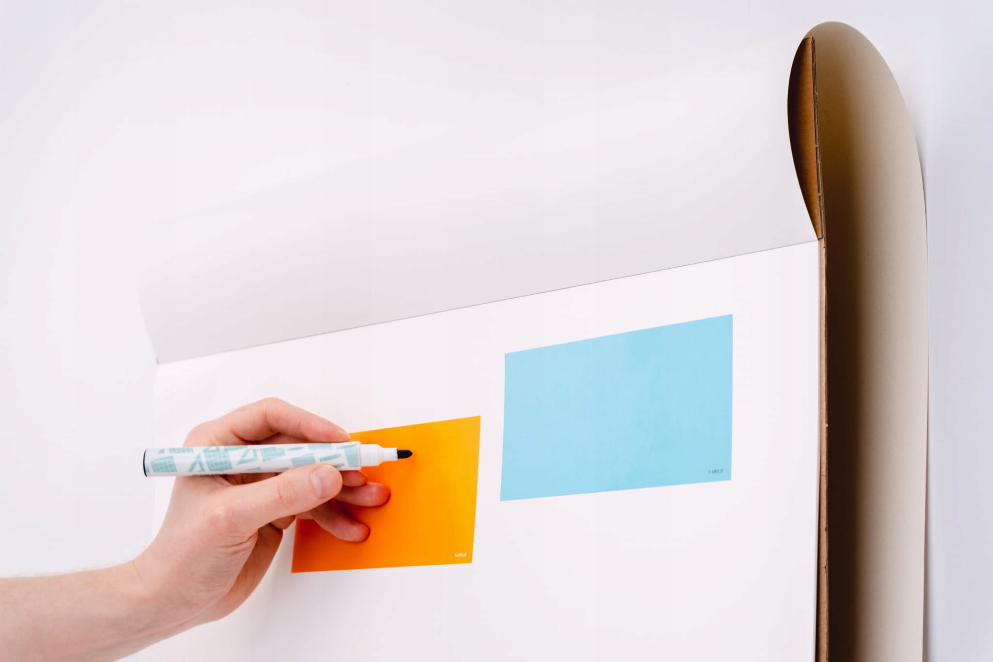 Flipchart elektrostatyczny 25 arkuszy Rodzaj flipcharta ścienny