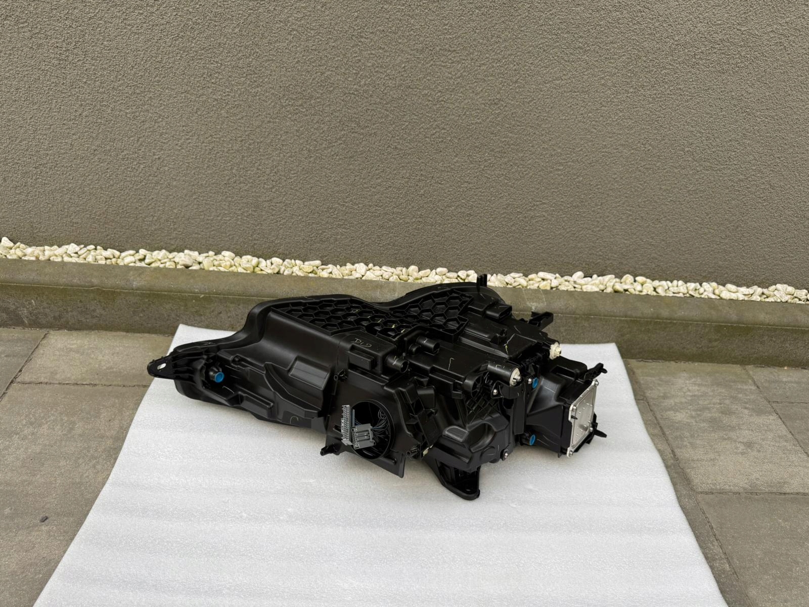 light left Volvo S60 V60 2018- Full LED Active High Beam