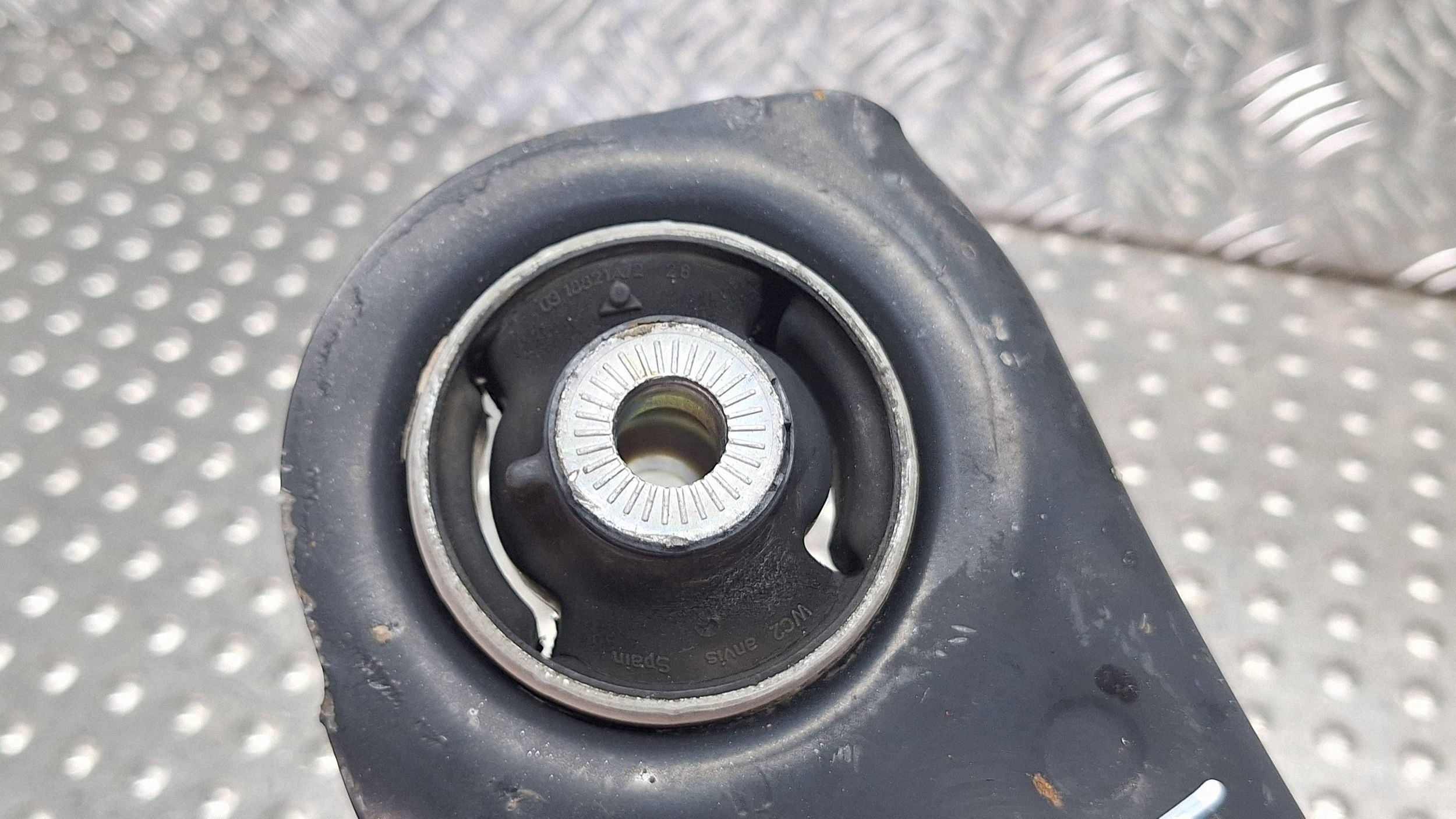 arm left front 5Q0407151J AUDI A3 8V OCTAVIA III LEON III 5F GOLF VII