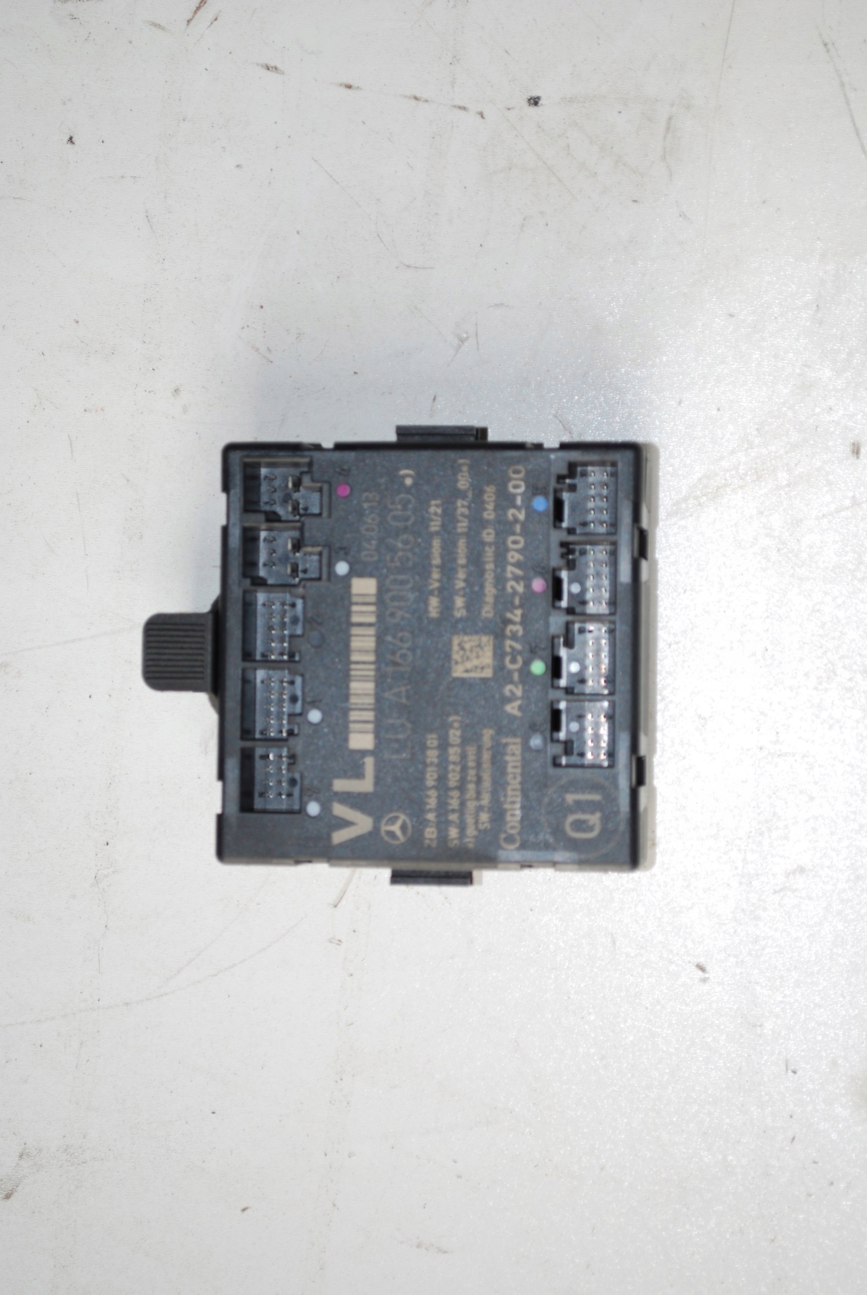 2767276376 - Модуль левой двери MERCEDES CLA W117 14R