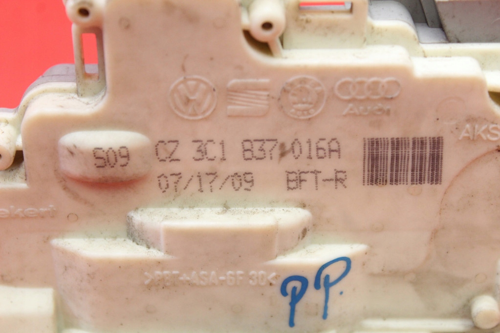 lock door right front front EU 3C1837016A SKODA SUPERB 2 II 08-13