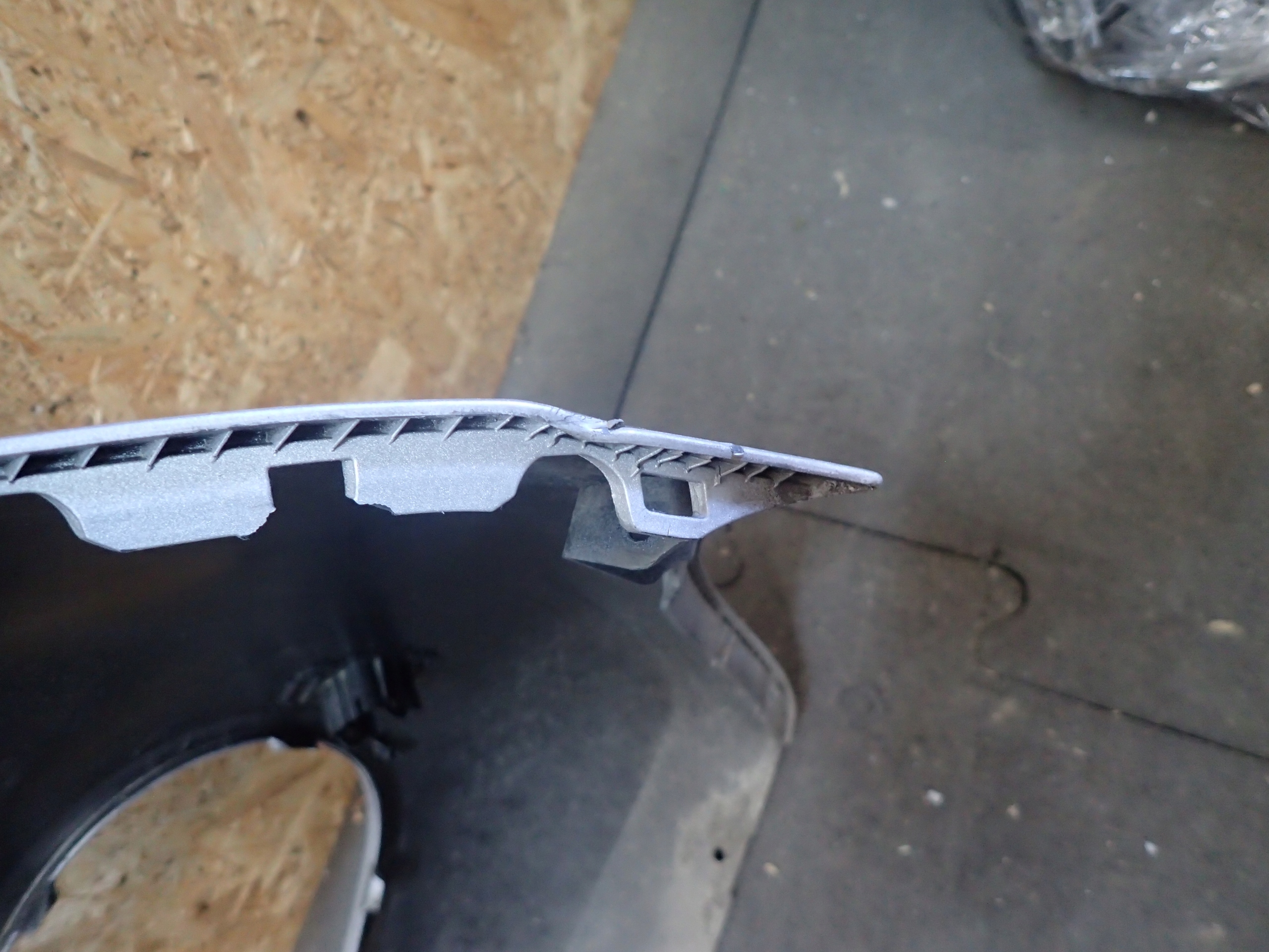 STOSSSTANGE HECK HYUNDAI I10 16
