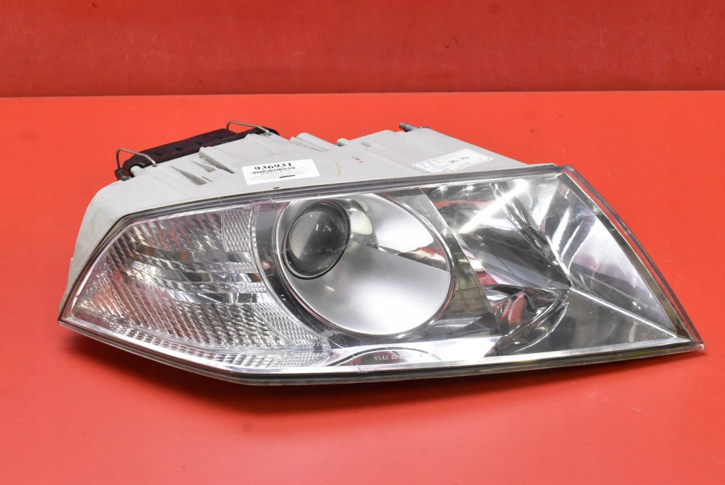 REFLEKTOR right light front lens EU SKODA OCTAVIA 2 II 04-08