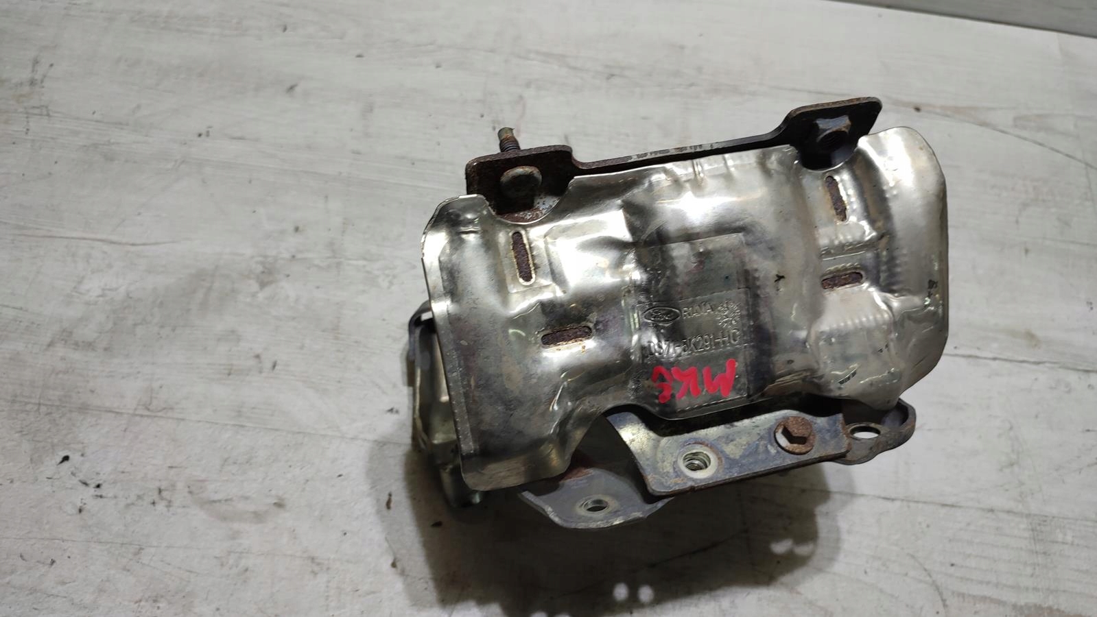 Blende Abdeckung Halter katalizatora Ford Mondeo MK5