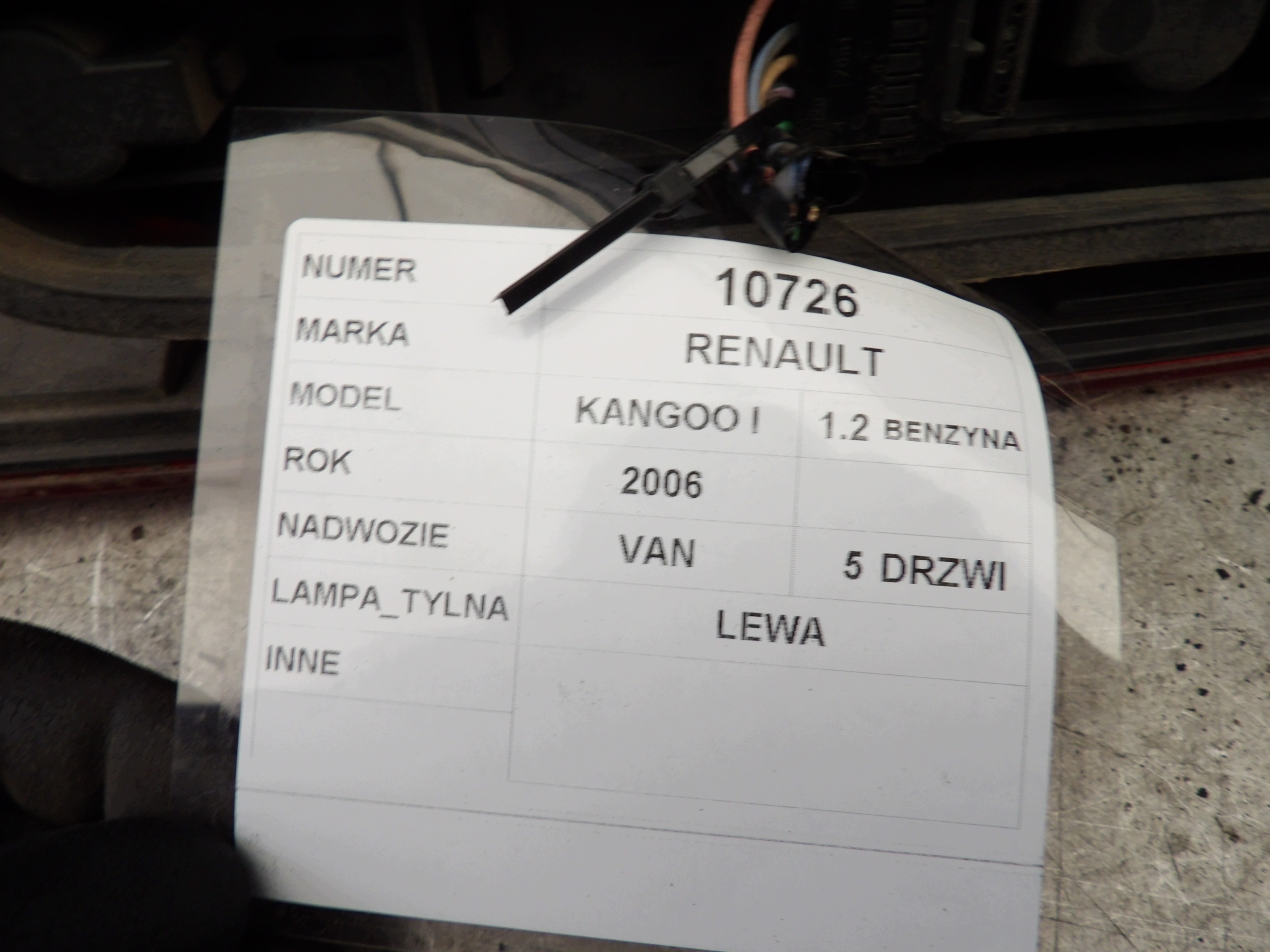 RENAULT KANGOO LIFT light rear part left WERSJA trunk door