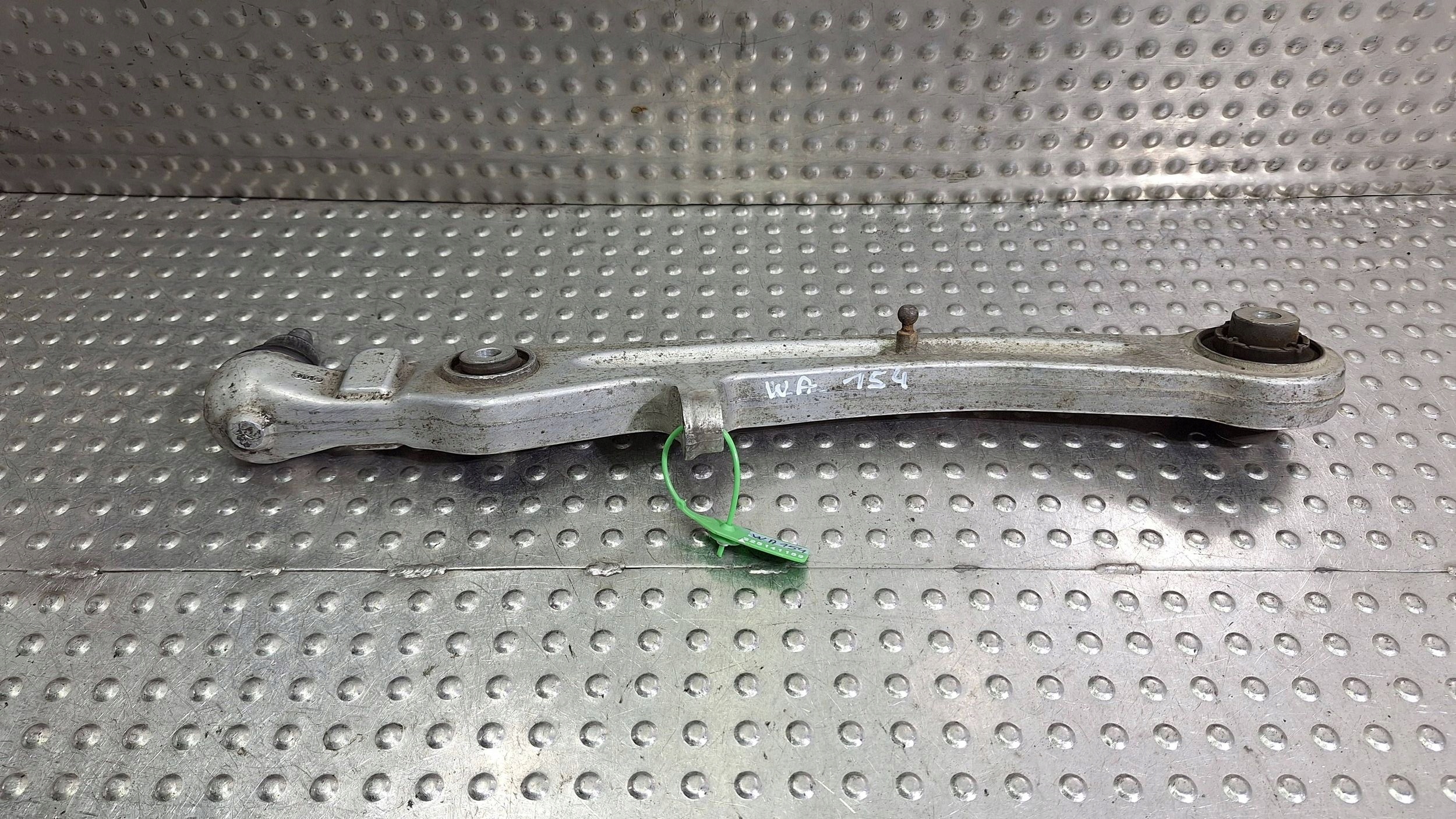 arm left front 4E0407155C AUDI A8 D3 BENTLEY CONTINENTAL GT GTC LIFT