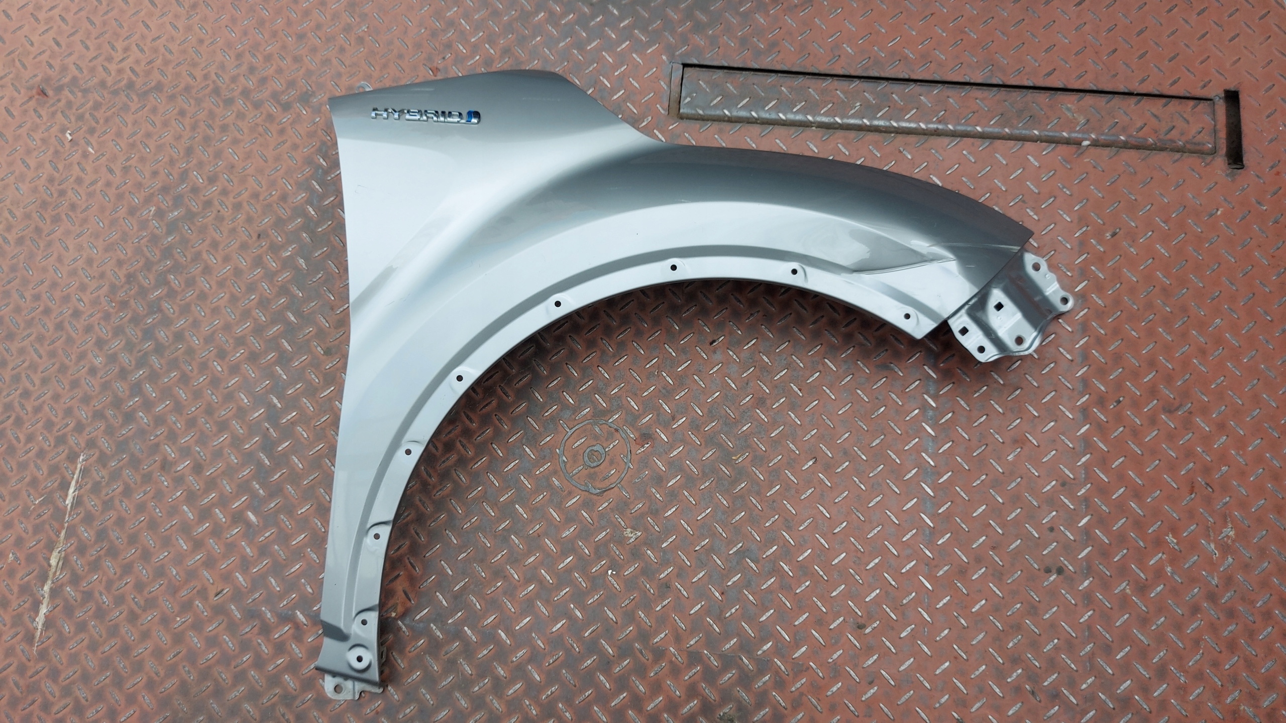 fender right front TOYOTA CHR C-HR 16