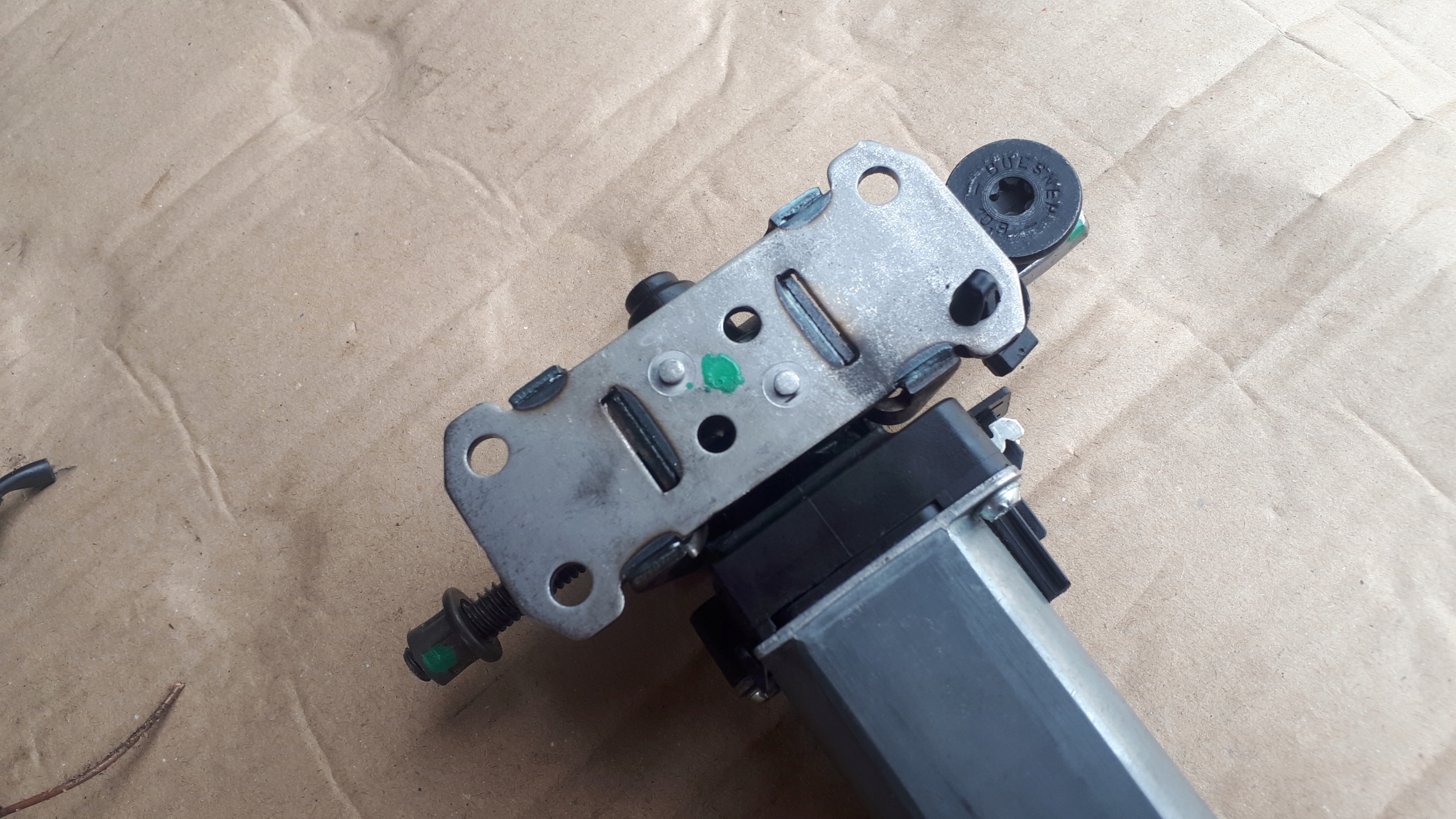 A6 C7 Motor Regulations- SITZ 988582-105