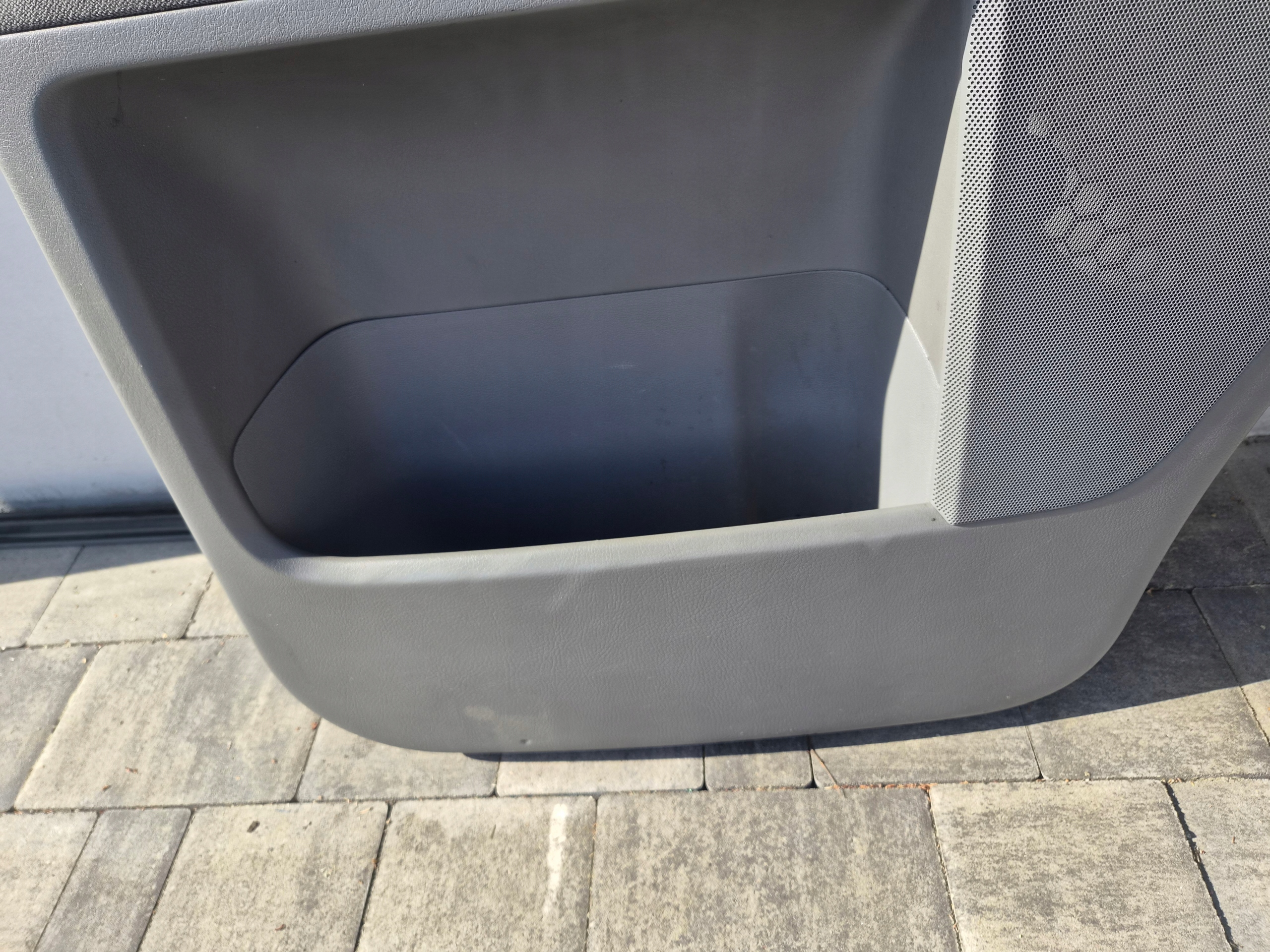 VW T5 side upholstery door przednich MULTIVAN left right kierowca pasazer
