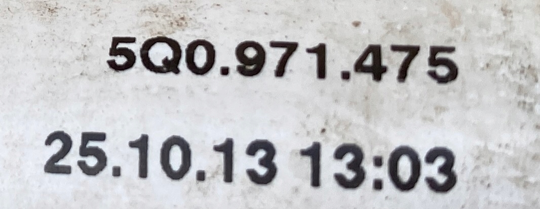 AUDI VW prijenos ZASILAJACY 5Q0971475A