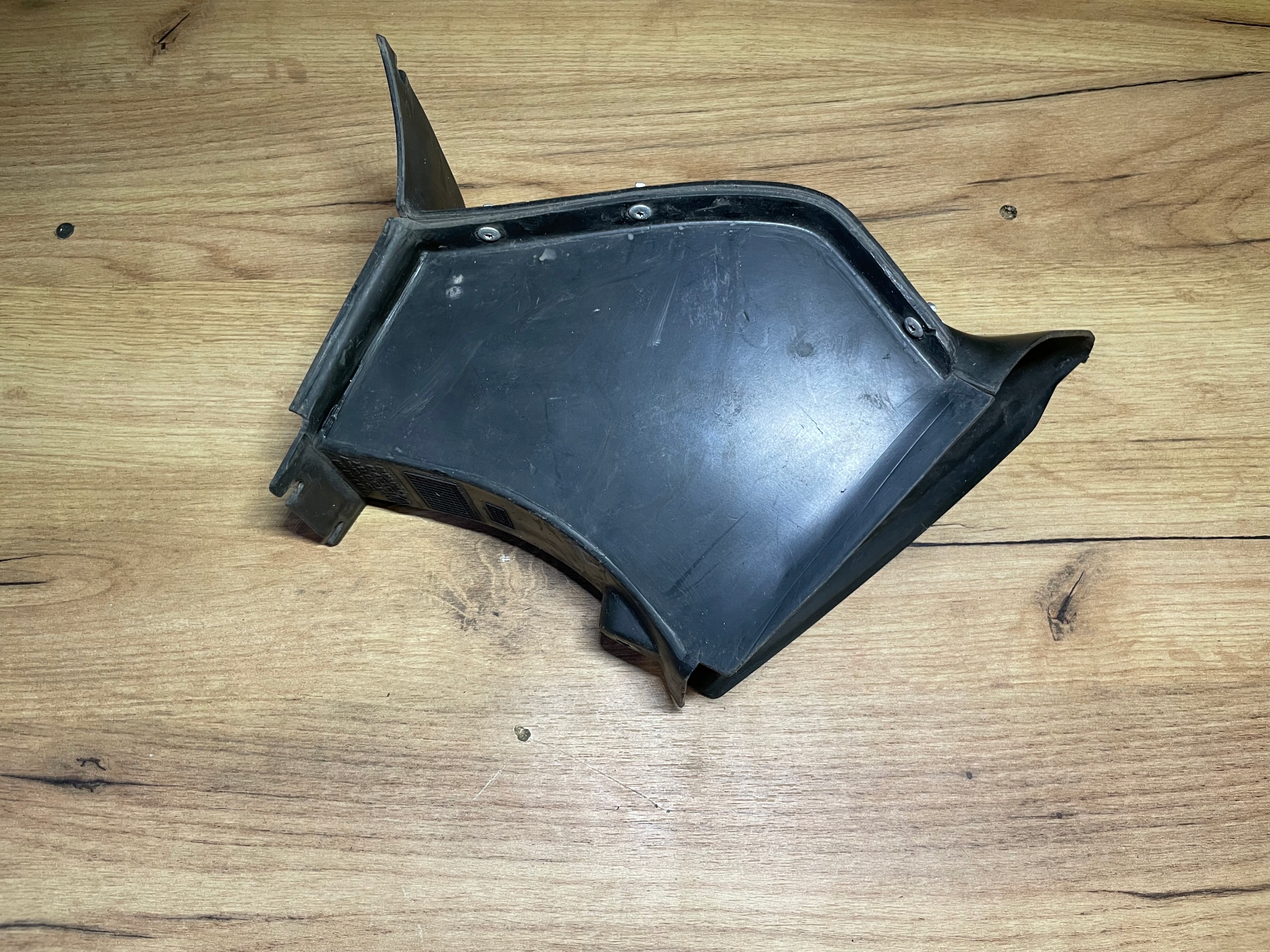 drain intake air BMW E81 E87 LIFT 0301934 left