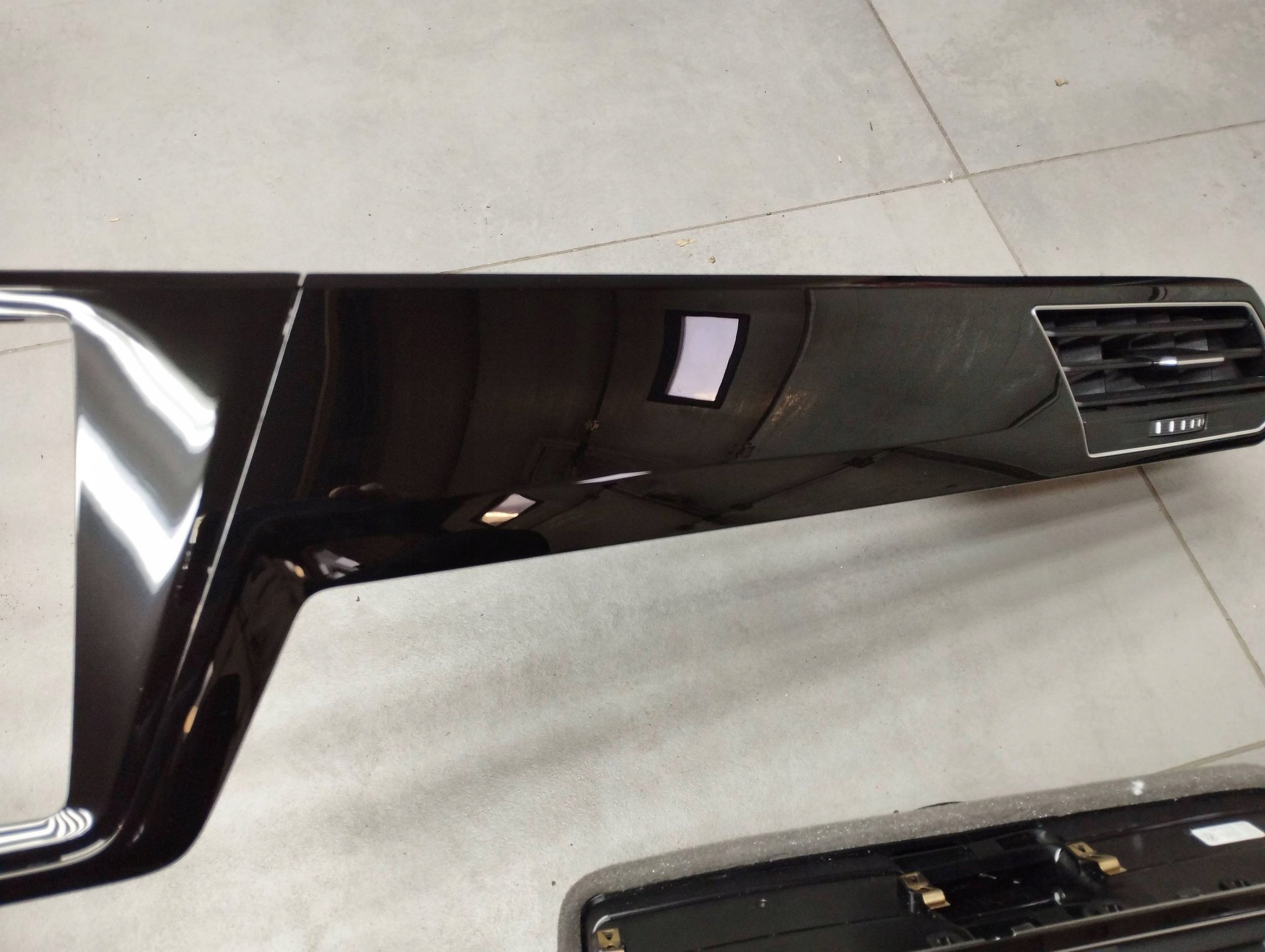 VW Touran III 5T DEKORY PIANO 5tb858416f