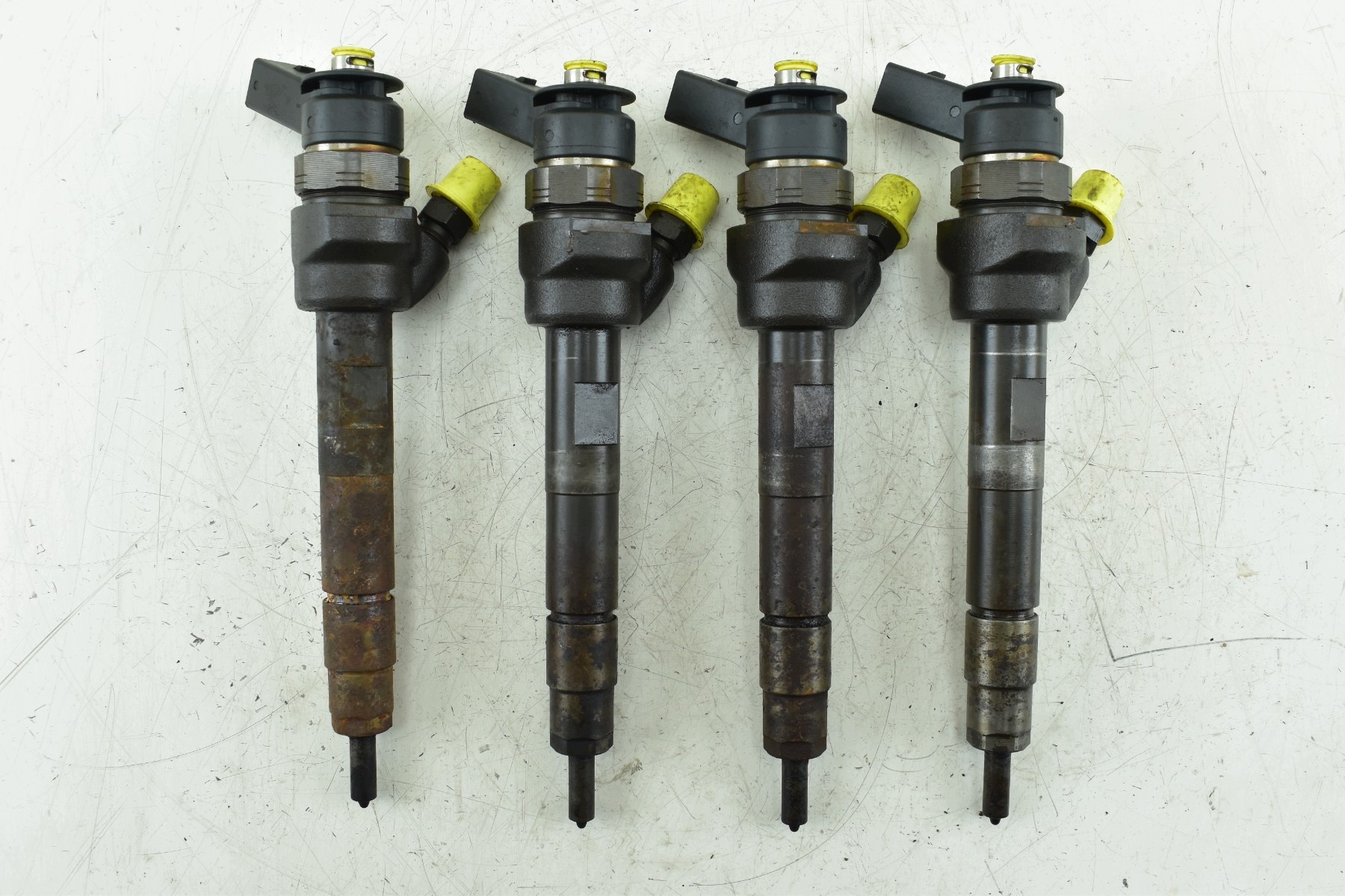 injector BMW E87 E90 2.0d 0445110289 7798446