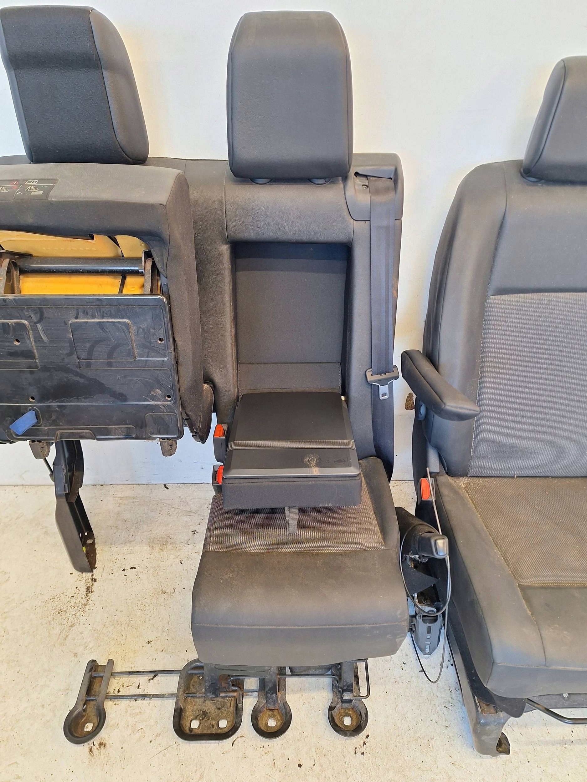 PEUGEOT EXPERT III 16-> Sitz + Sitz