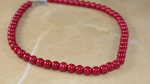 -MARGUT- Korale perły 8 mm jarzębinowa czerwień Długość całkowita 42 cm