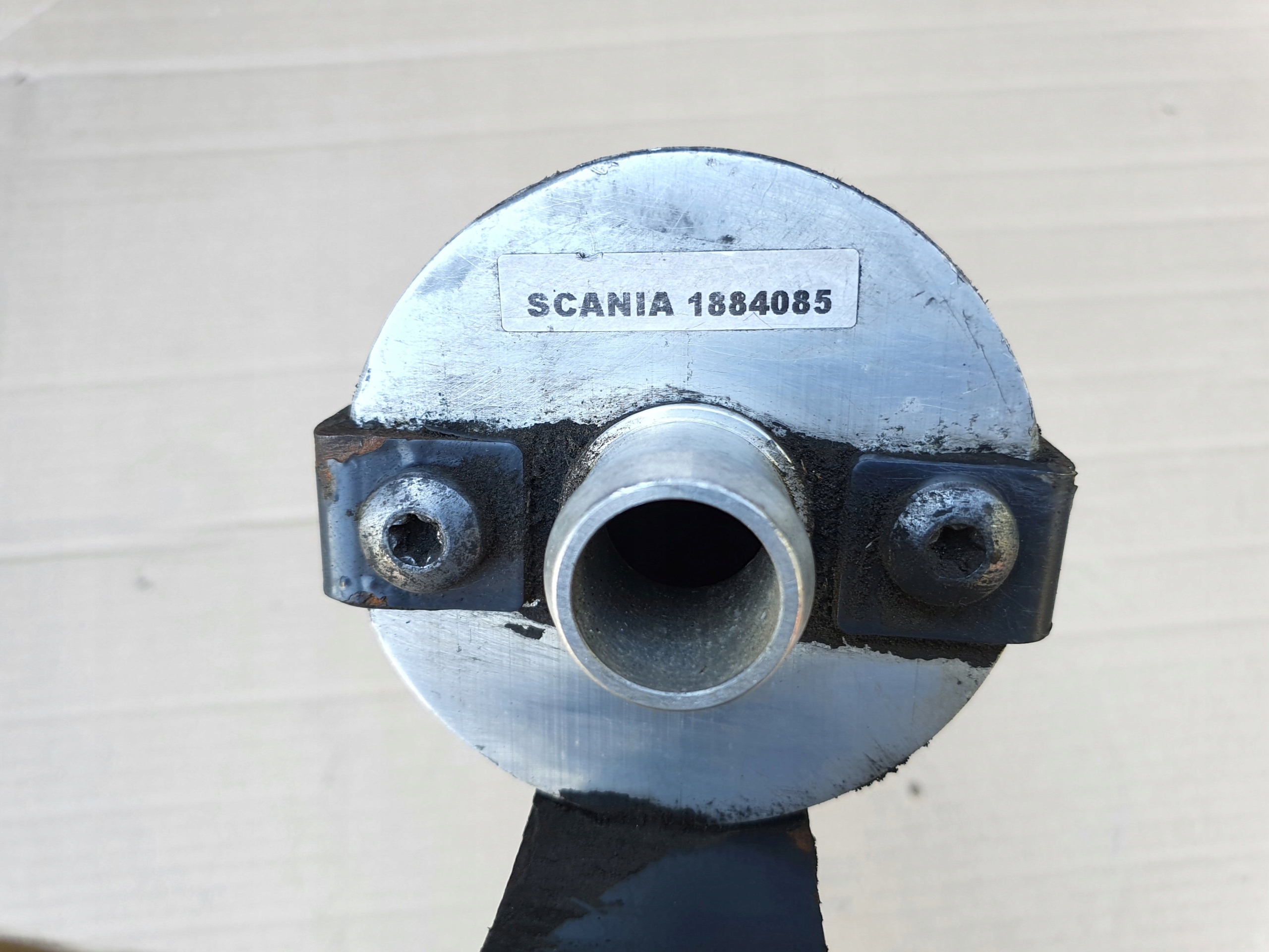 SCANIA R 440 XPI TLUMIK ZBIORNIK PNEUMATYCZNY Part manufacturer Scania OE