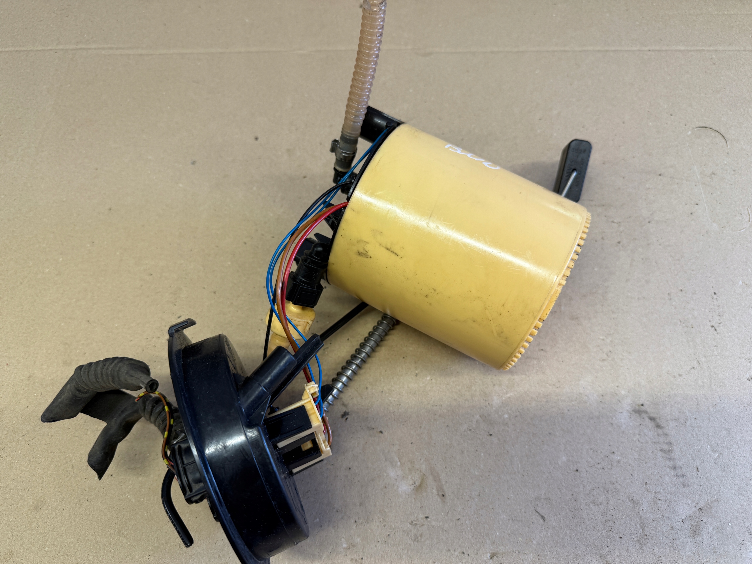 BMW E90 E91 2.0D LIFT N47 pumpa pumpa goriva 7190948