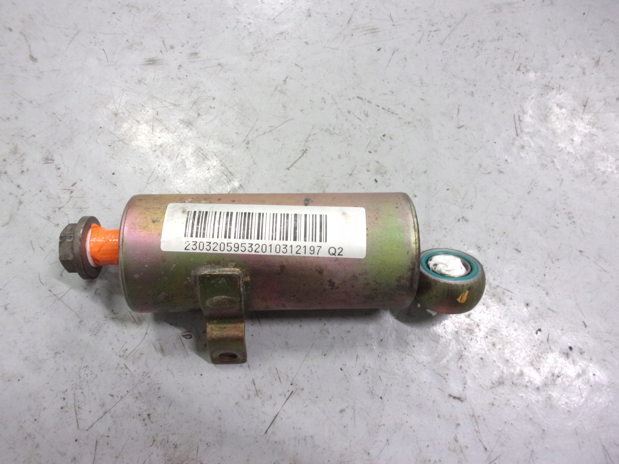 R230 SL 5,5 AMG ZAWÓR POMPY ABC 2303205953