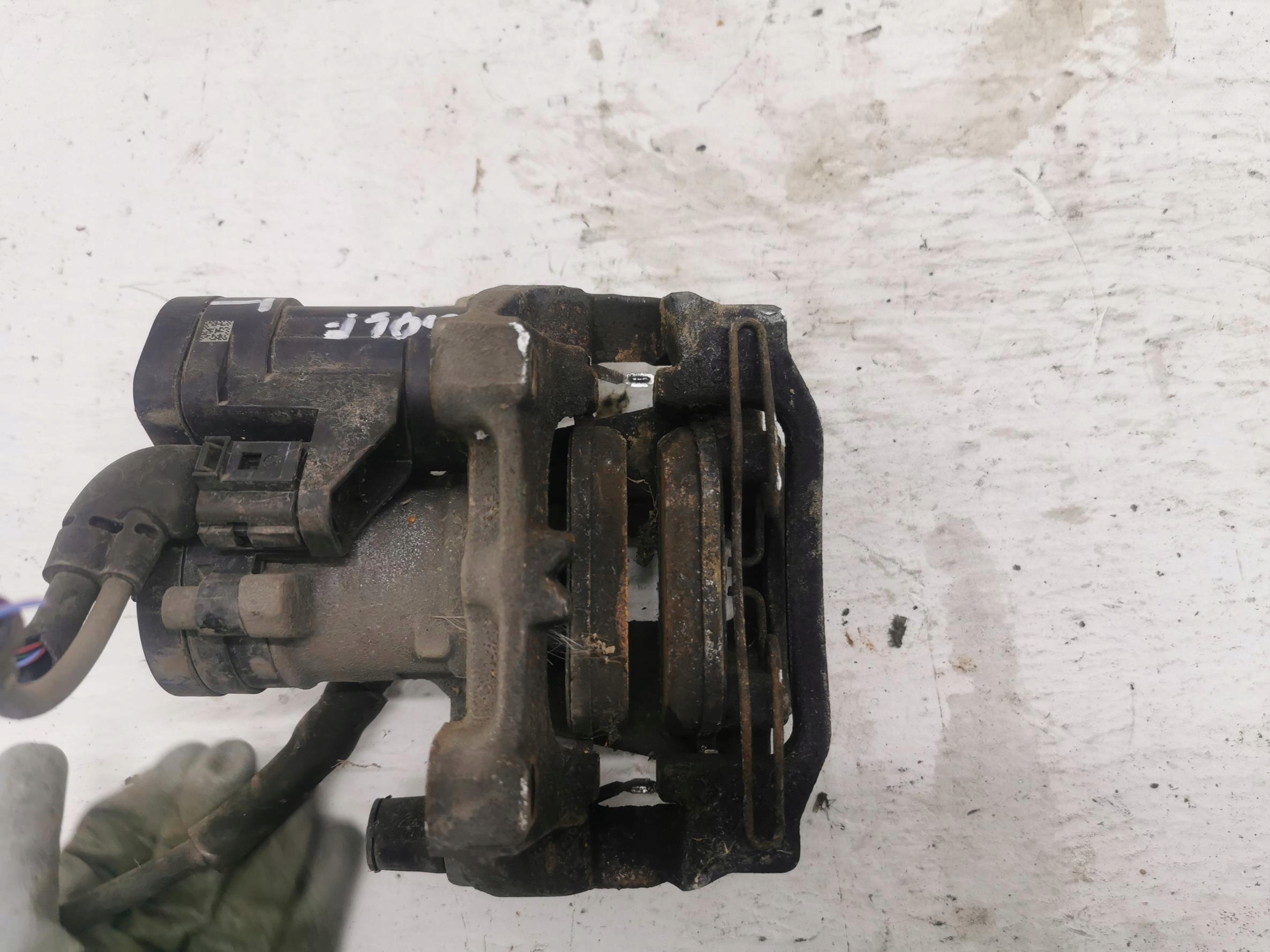 caliper brake right rear part VW GOLF VIII 5R3615406A