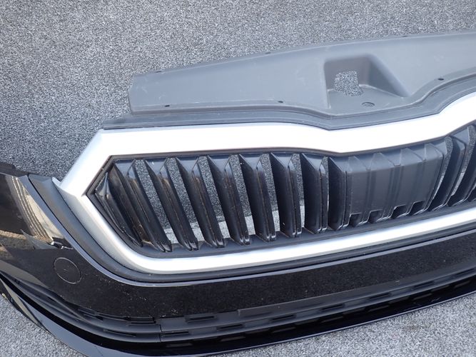 SKODA OCTAVIA IV 19- nárazník přední předek